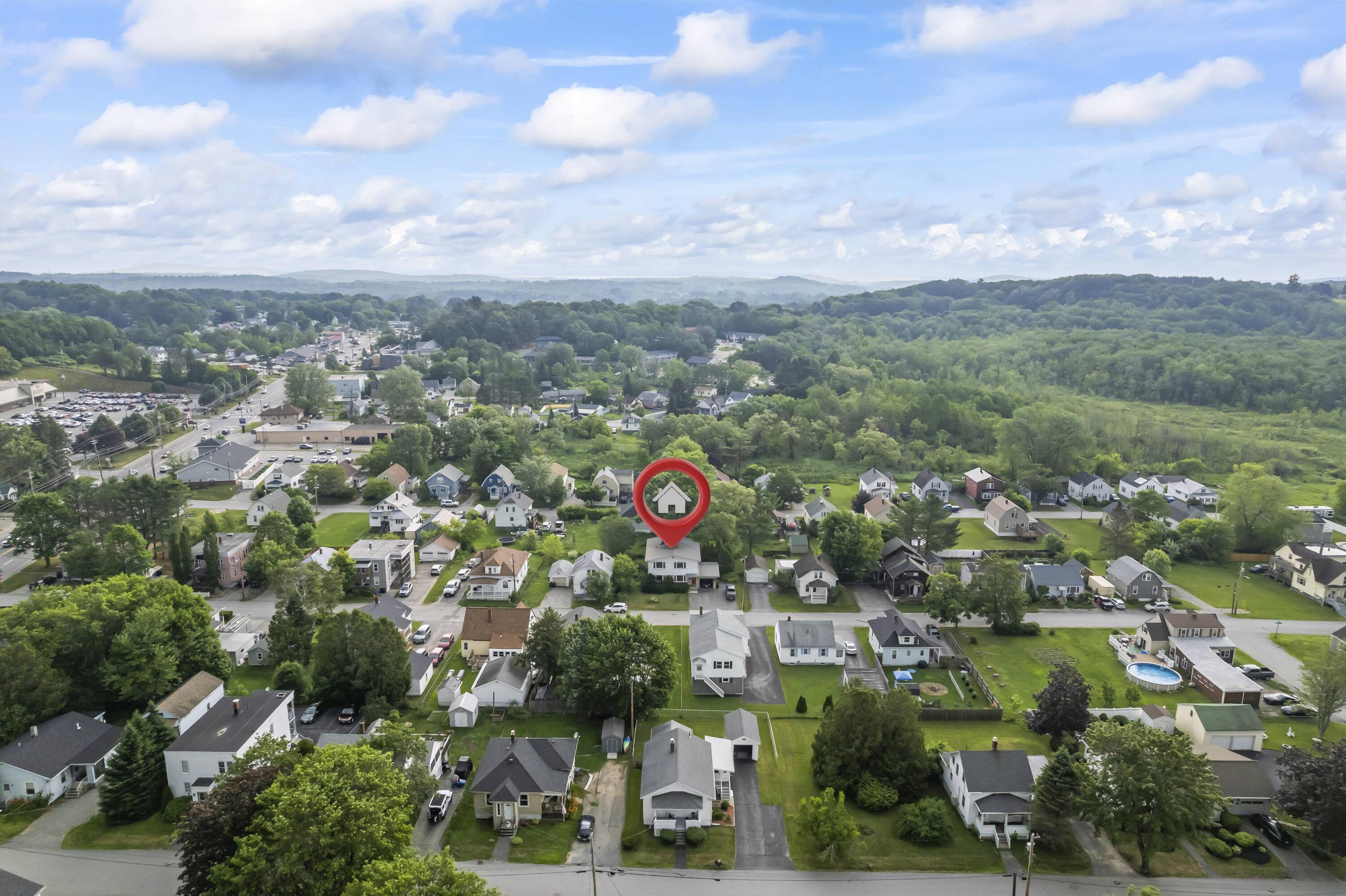 Lewiston, ME 04240,12 Stewart ST