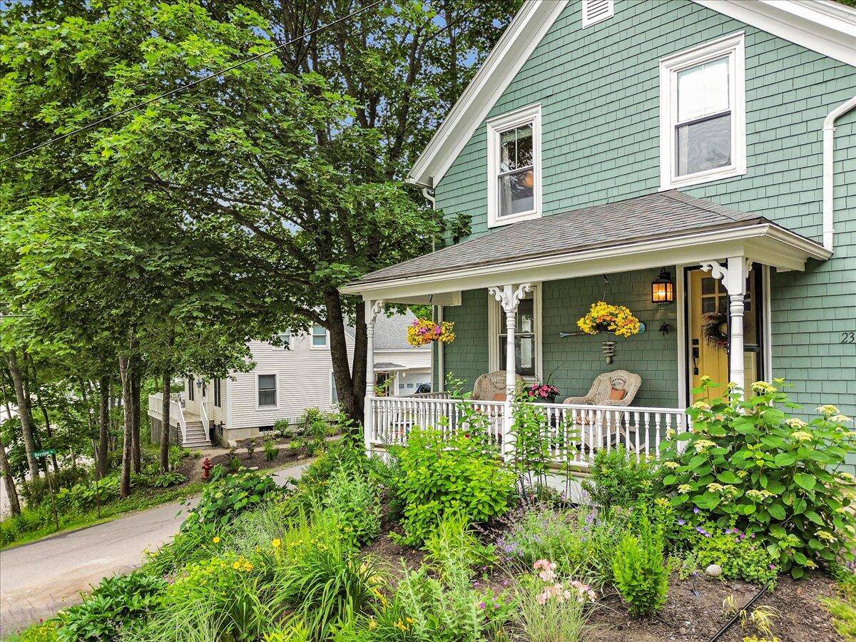 Belfast, ME 04915,23 Commercial ST