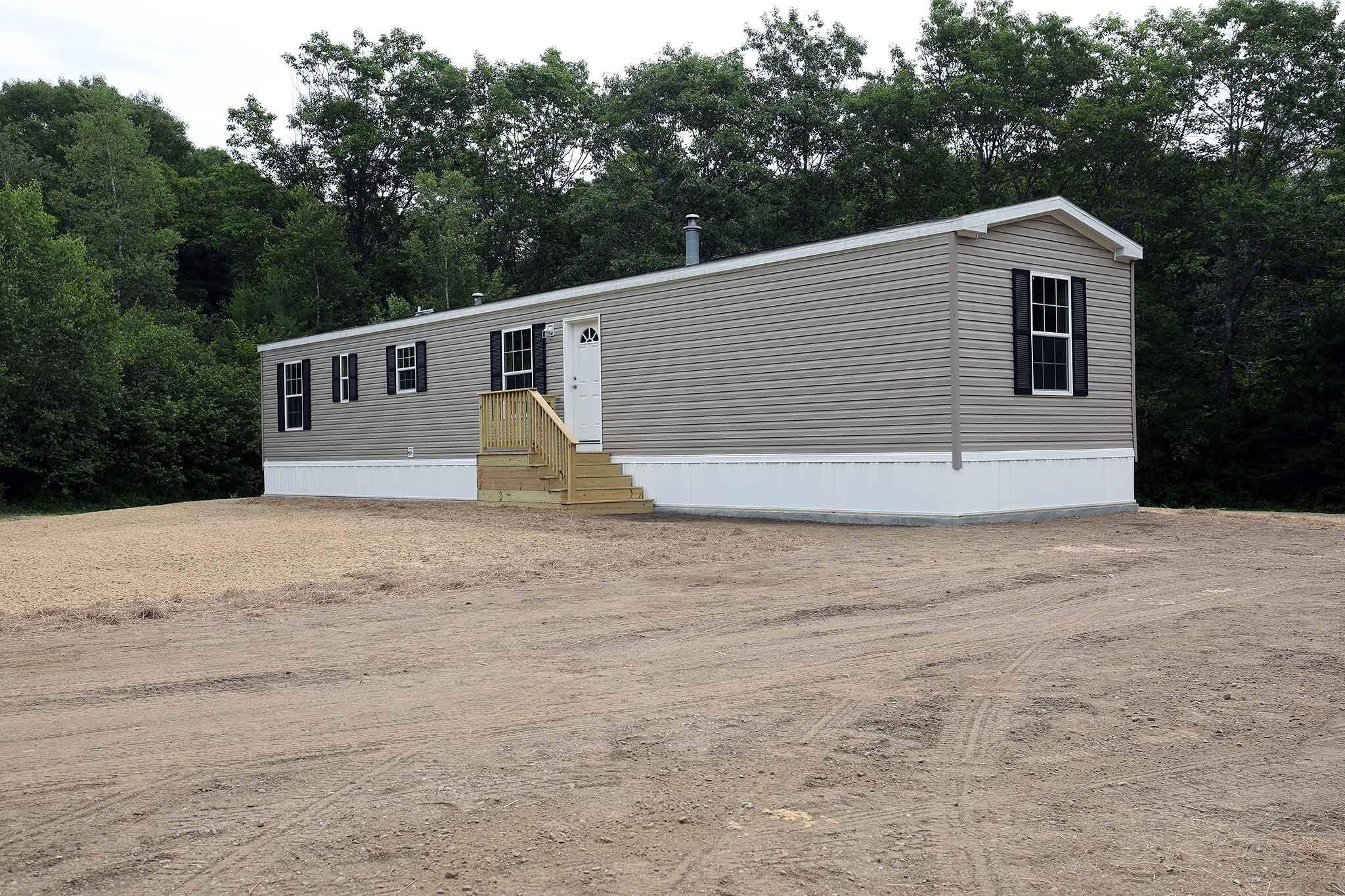 Chelsea, ME 04330,275 Nelson RD