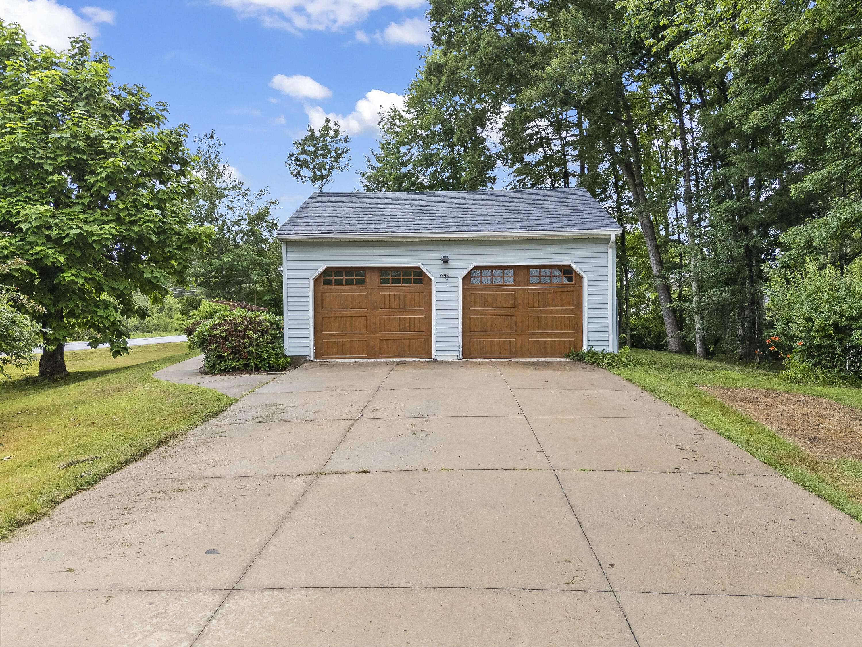 South Berwick, ME 03908,1 Springtree Lane