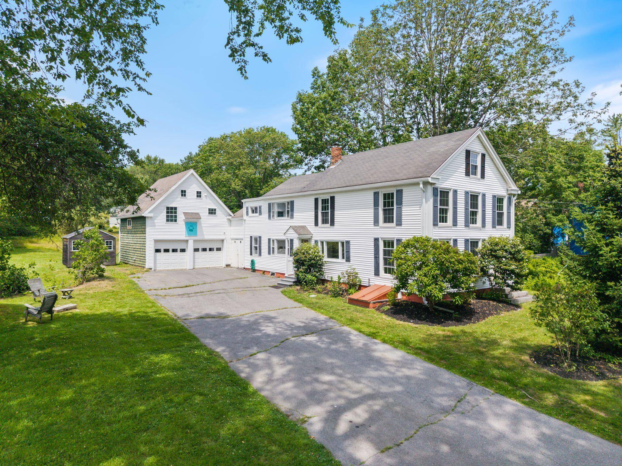Falmouth, ME 04105,216 Middle RD