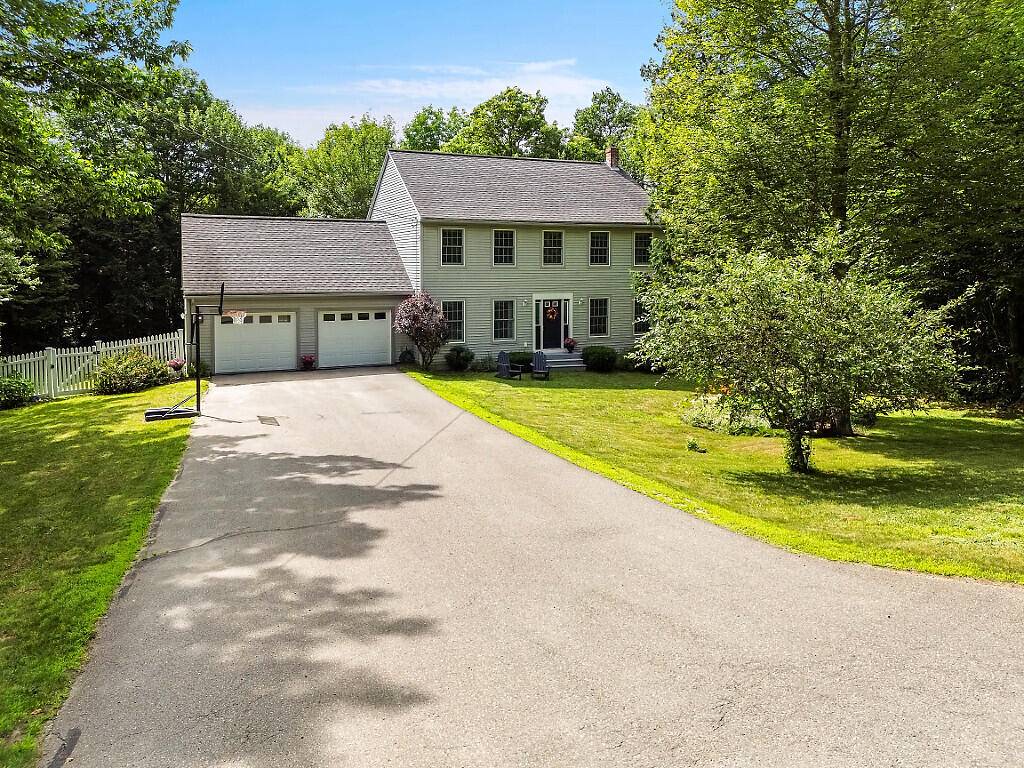 Oakland, ME 04963,174 Mayflower Heights DR