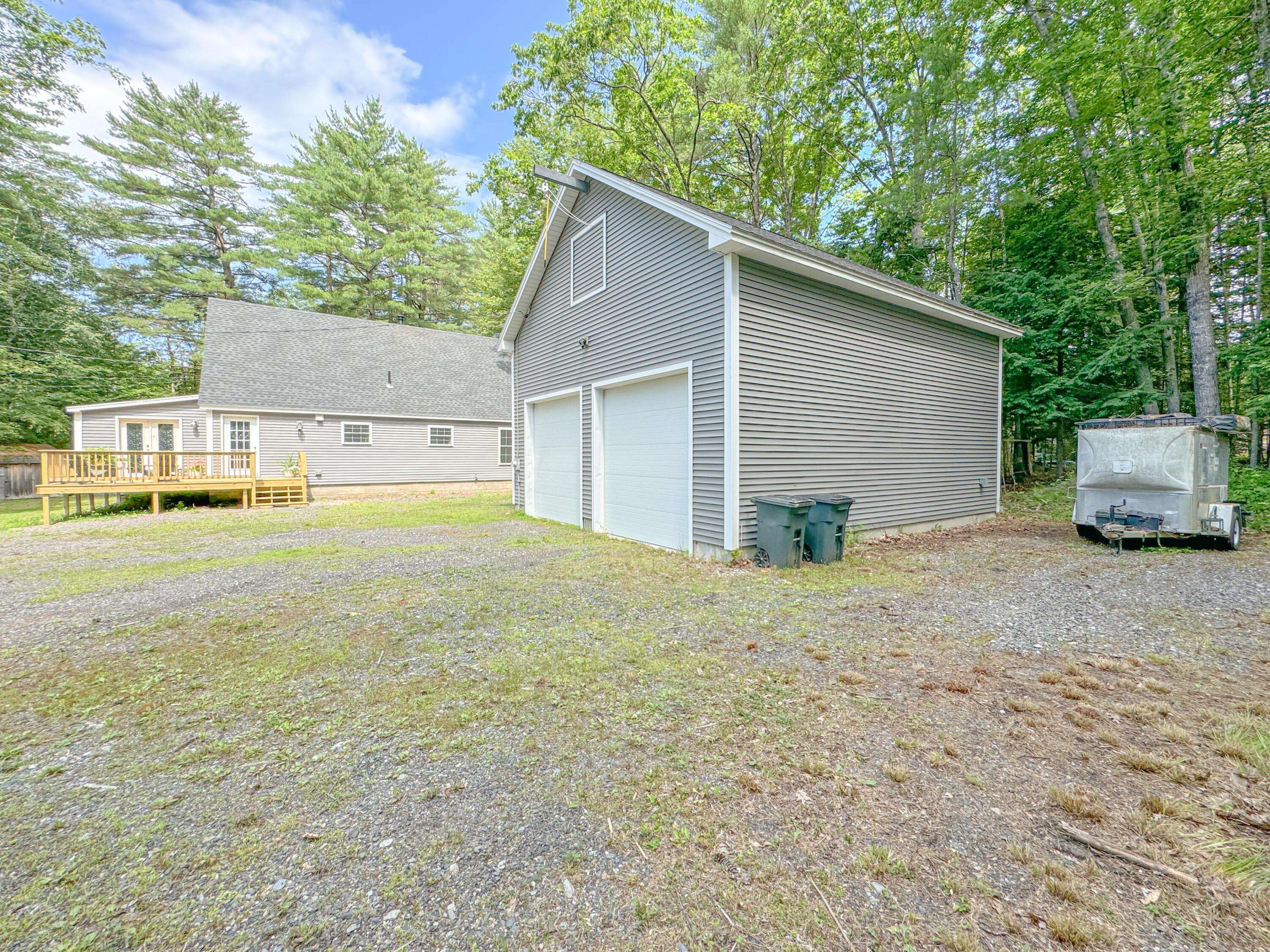 Standish, ME 04084,19 Eaton RD