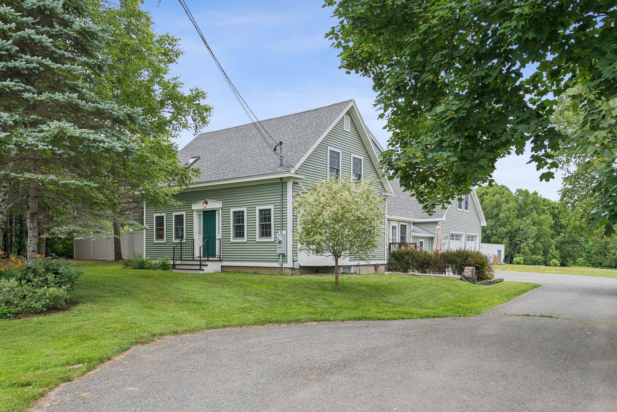 Levant, ME 04456,3729 Union ST