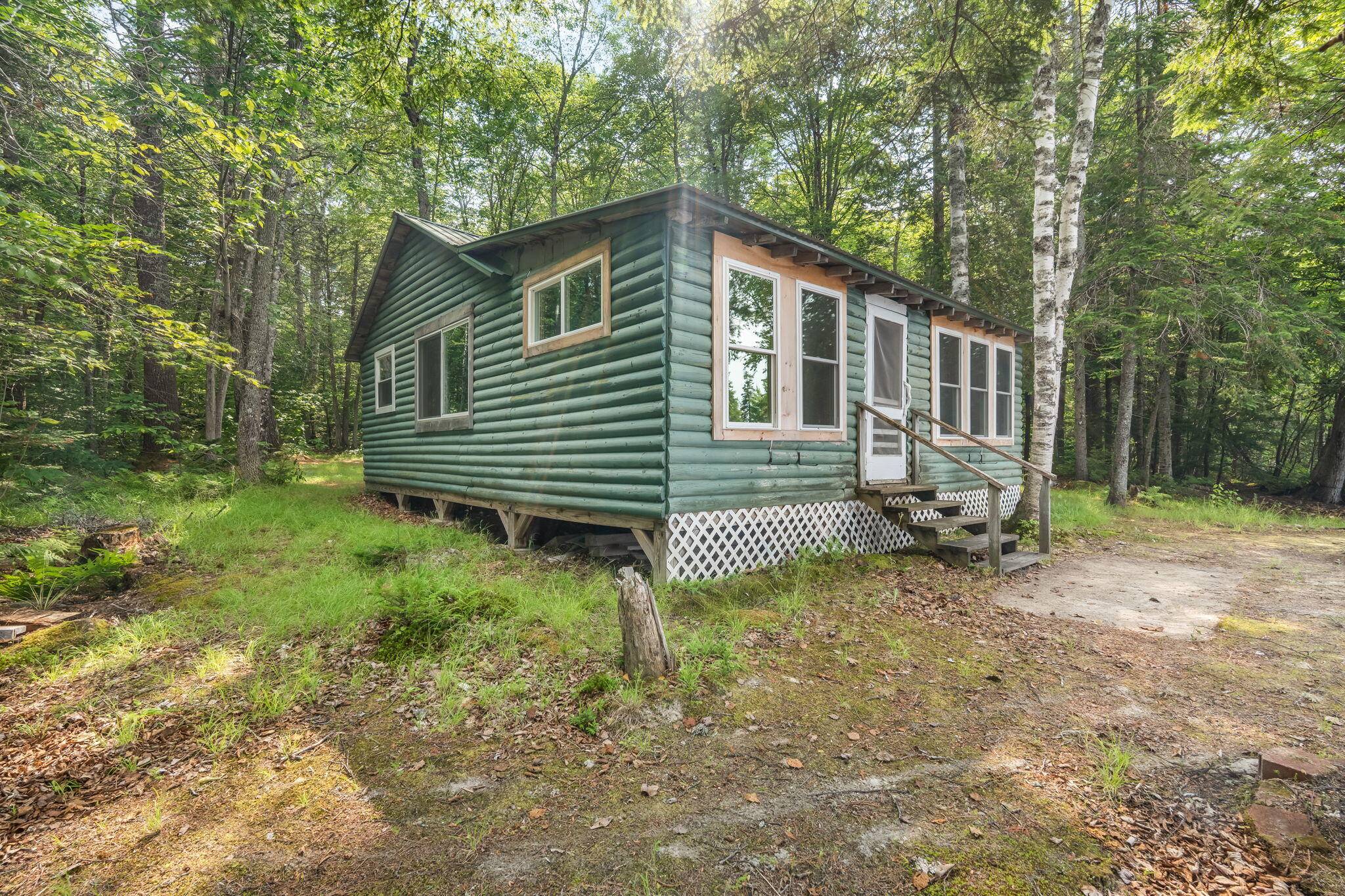 T4 Indian Purchase Twp, ME 04462,15 Loop RD