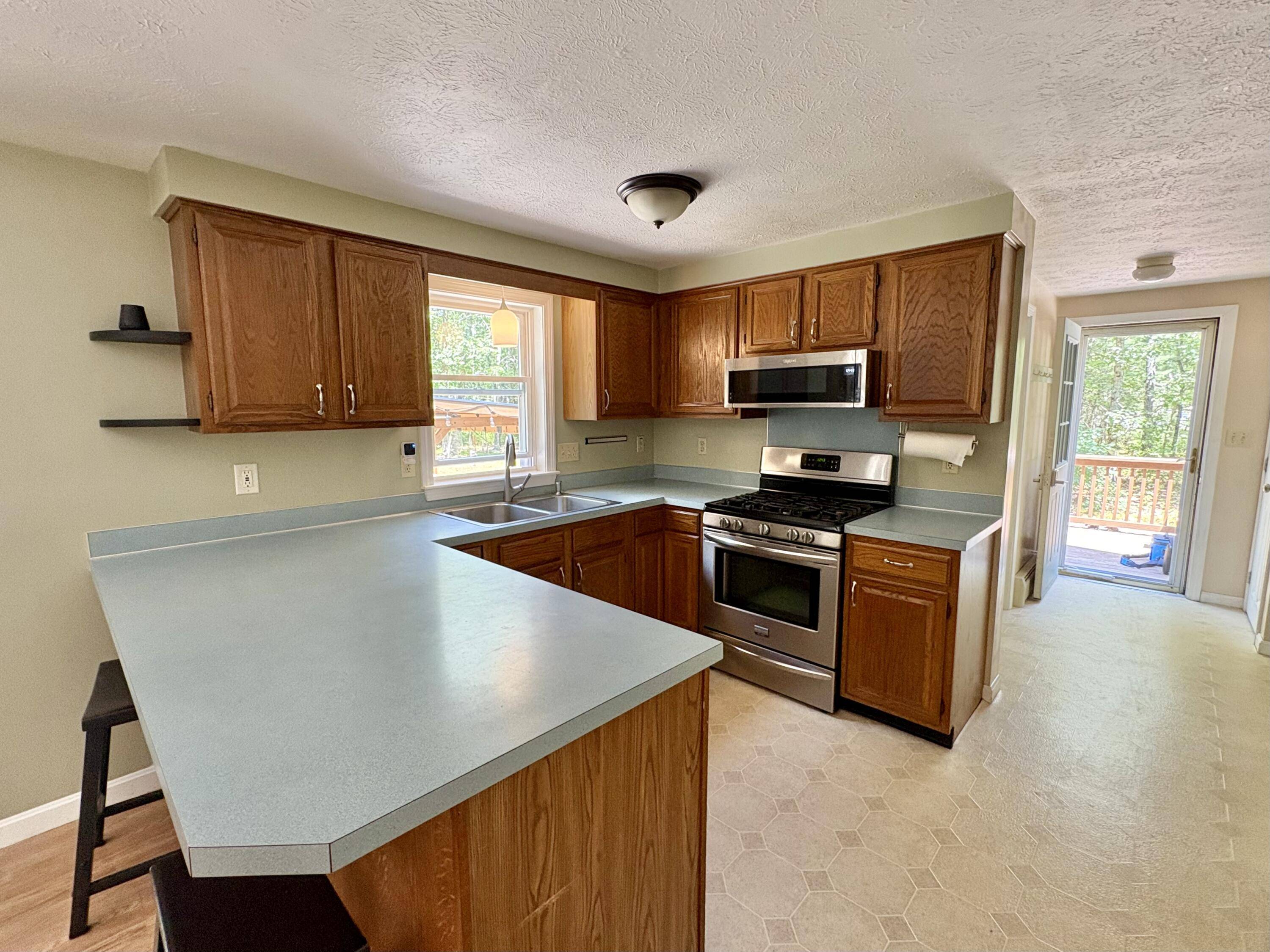 Kennebunk, ME 04043,16 Blueberry Pines DR