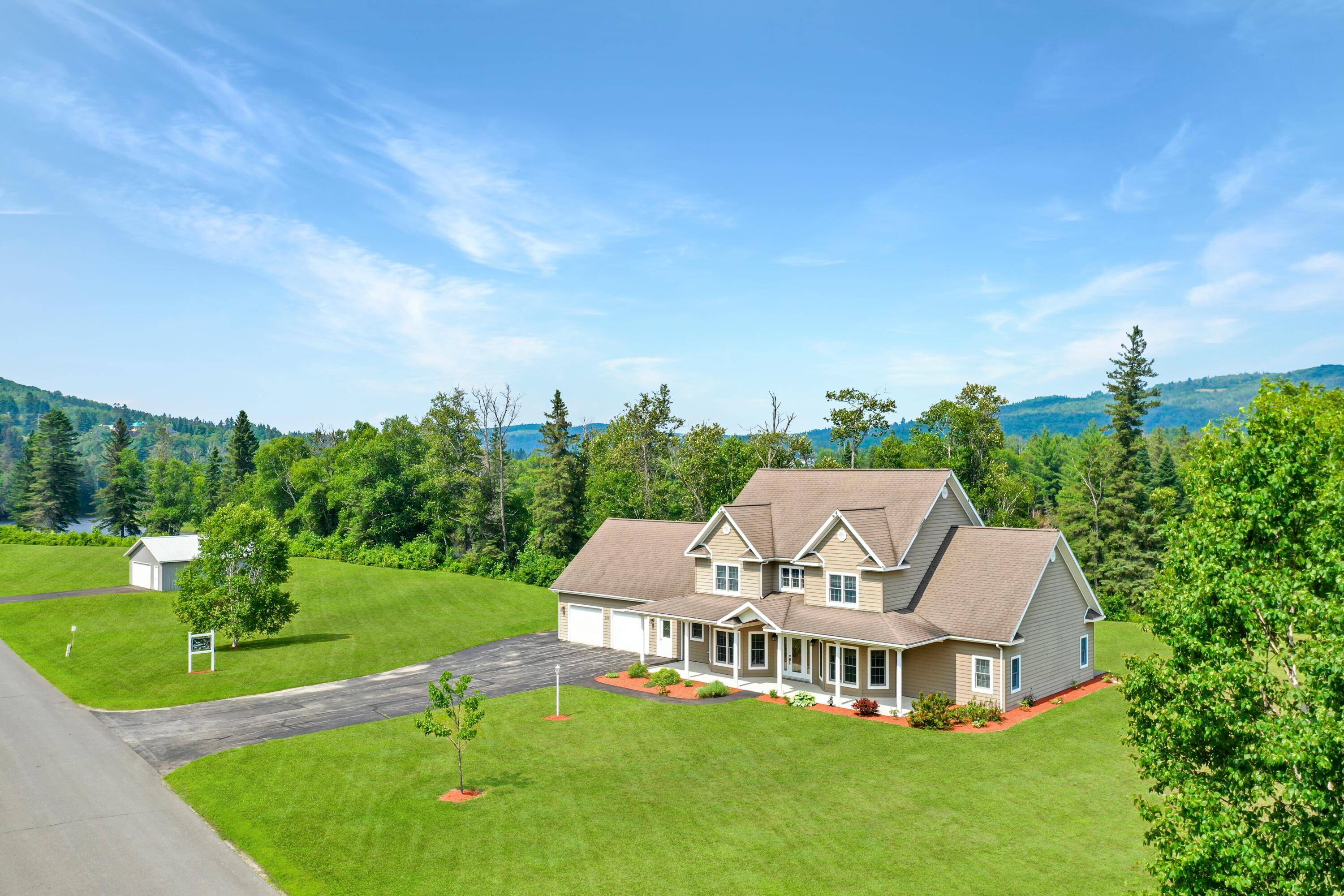 Fort Kent, ME 04743,120 Bradbury RD