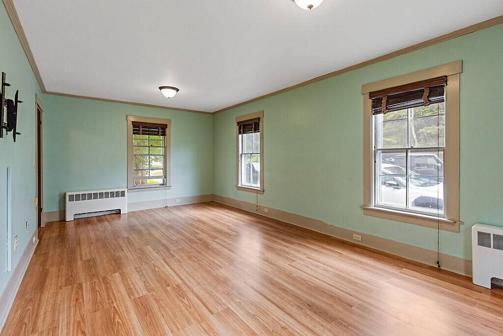 West Gardiner, ME 04345,301 Pond RD