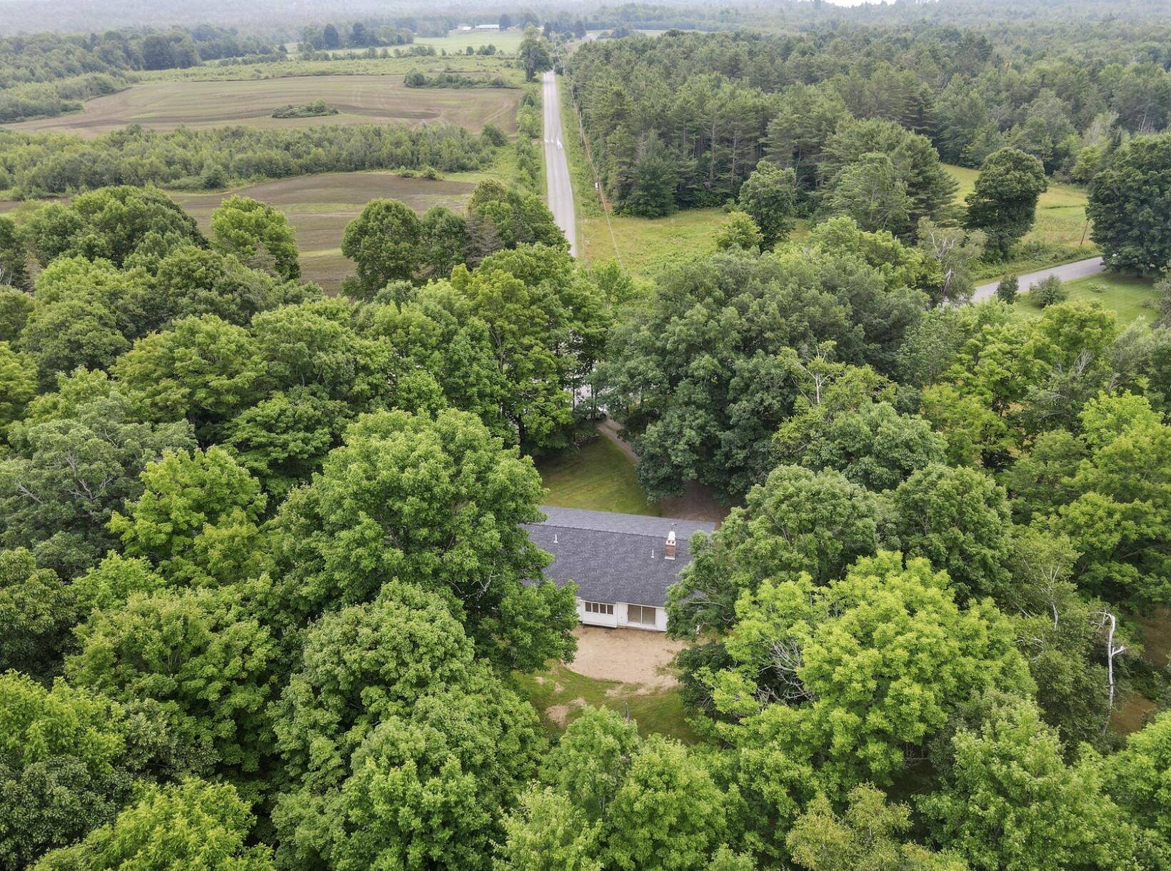 Dover-foxcroft, ME 04426,1303 Bear Hill RD