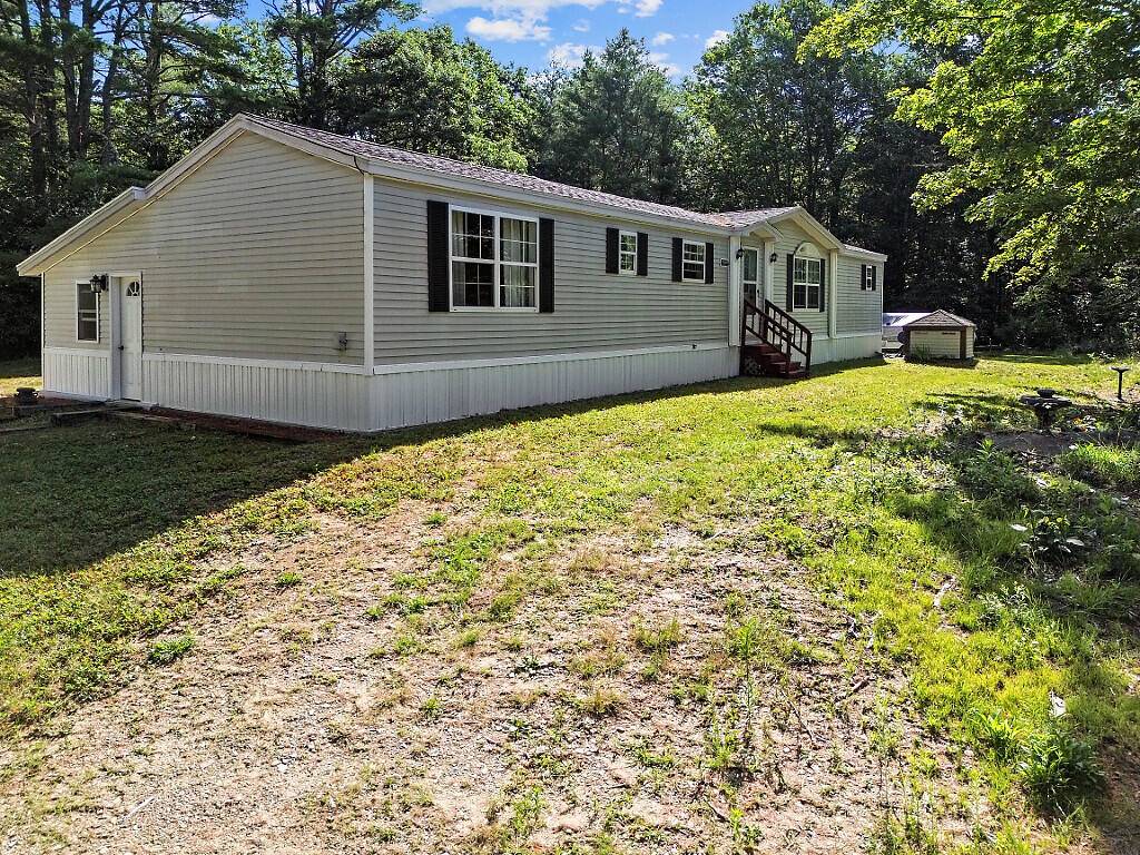 Windsor, ME 04363,460 Coopers Mills RD