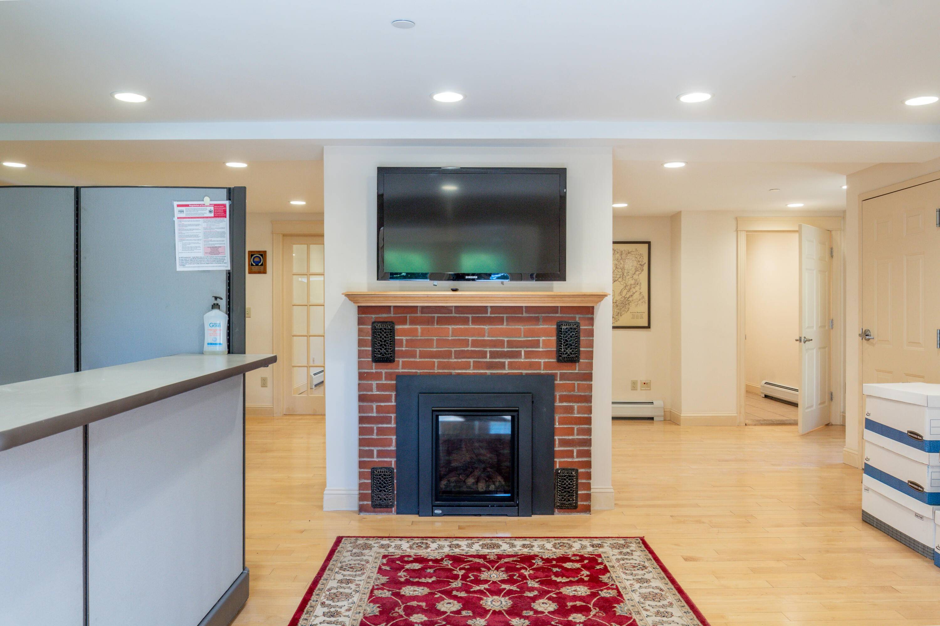 Gorham, ME 04038,61 County RD