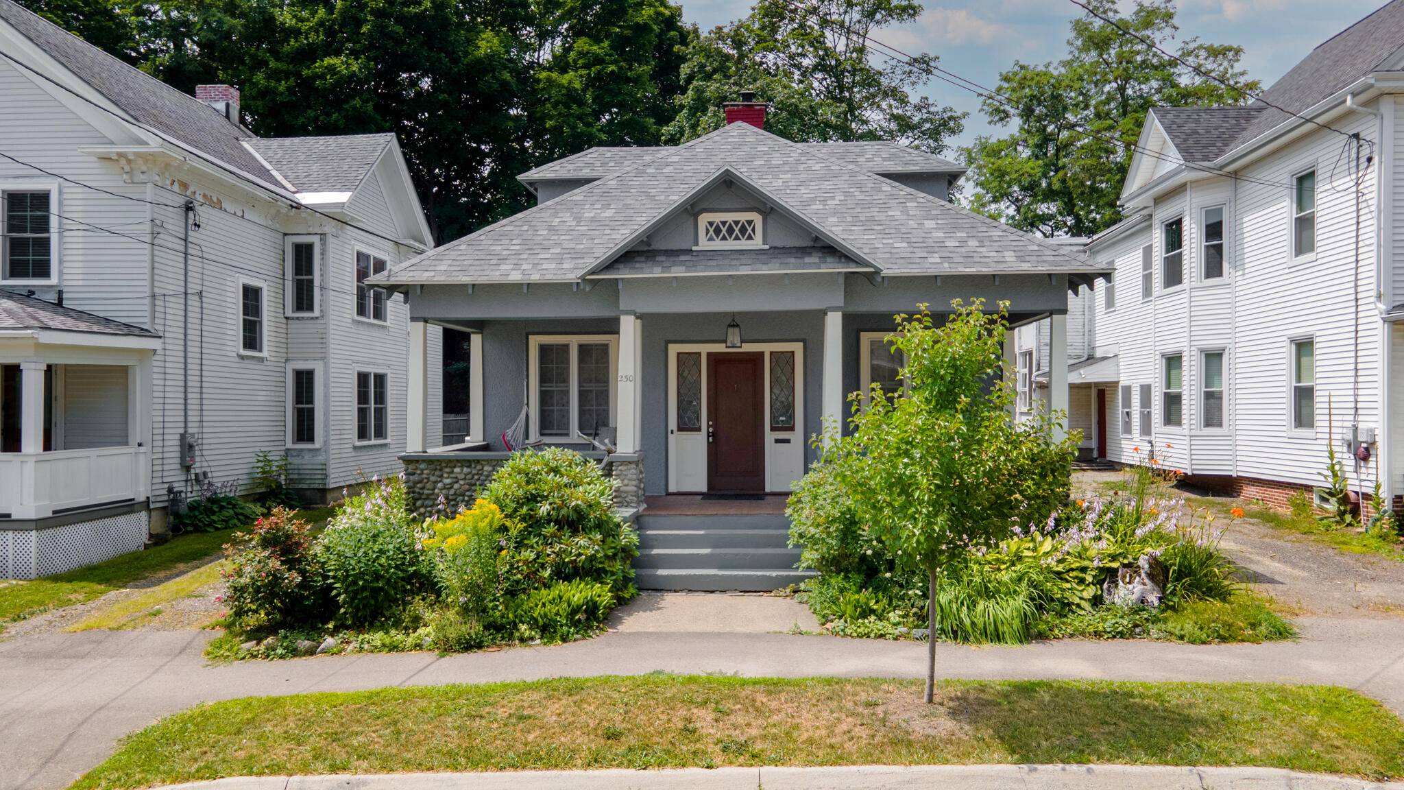 Bangor, ME 04401,230 French ST