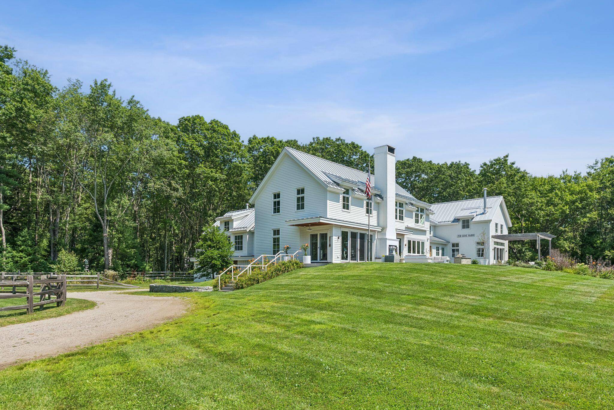 Cape Elizabeth, ME 04107,1200 Shore RD