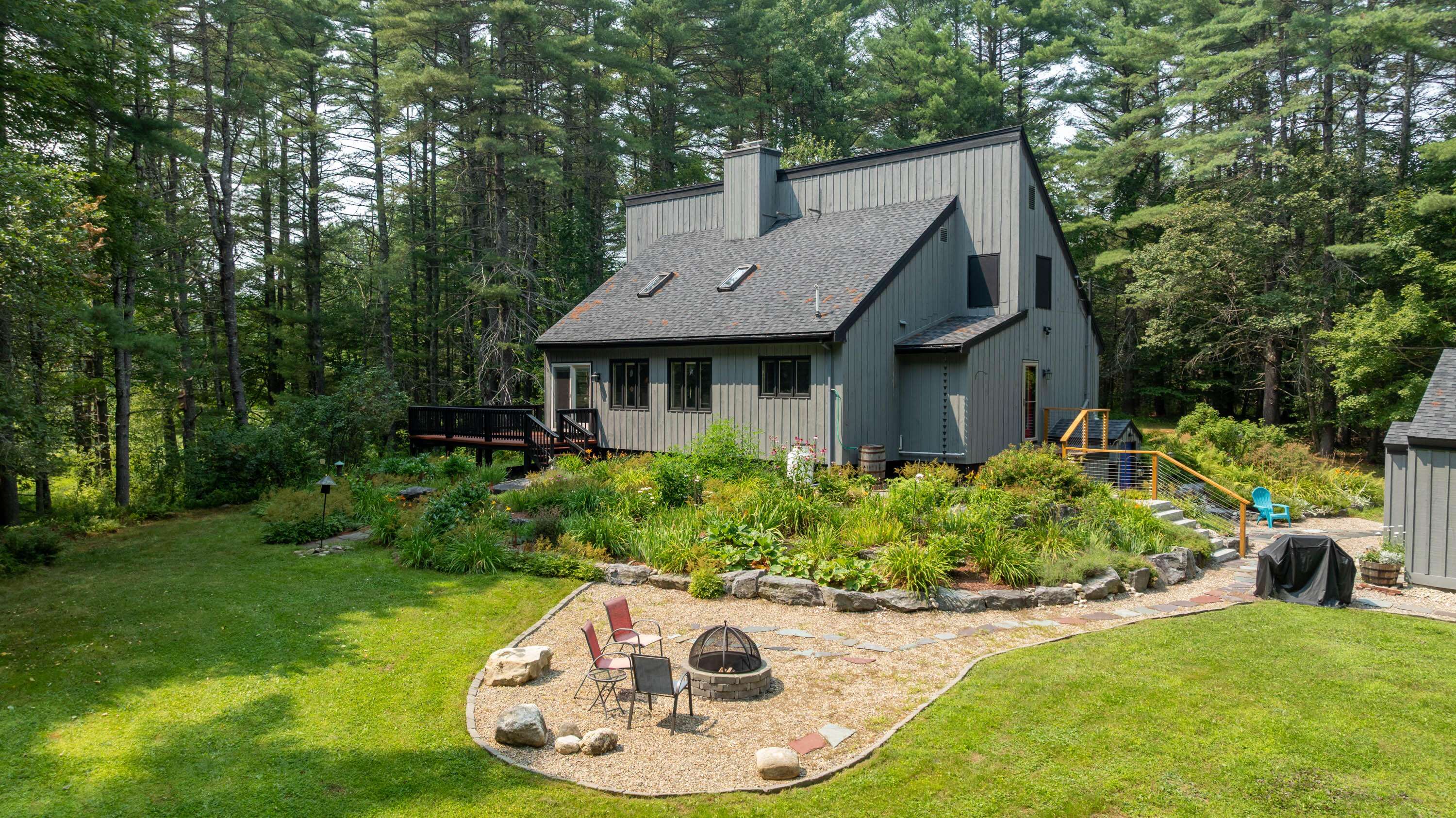 Gray, ME 04039,27 Ramsdell RD