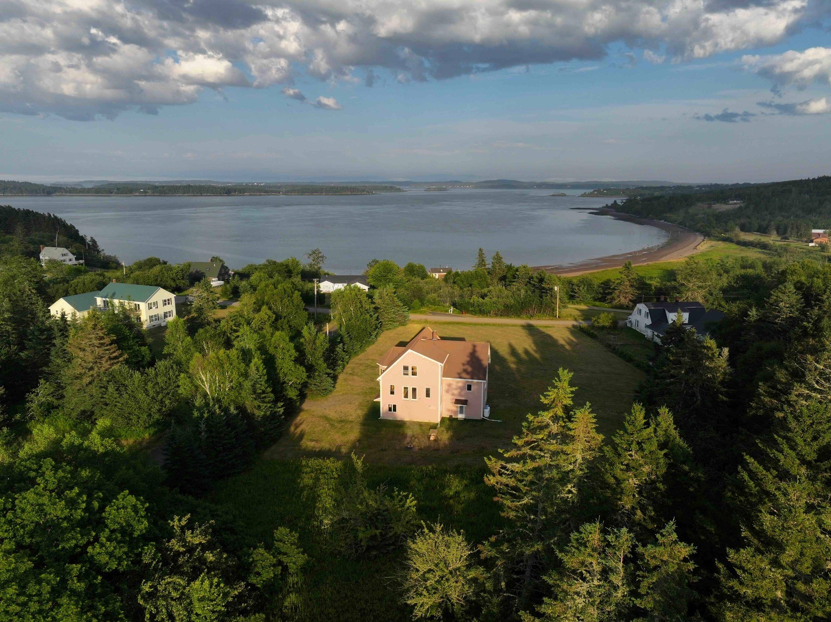 Eastport, ME 04631,2 Island View DR