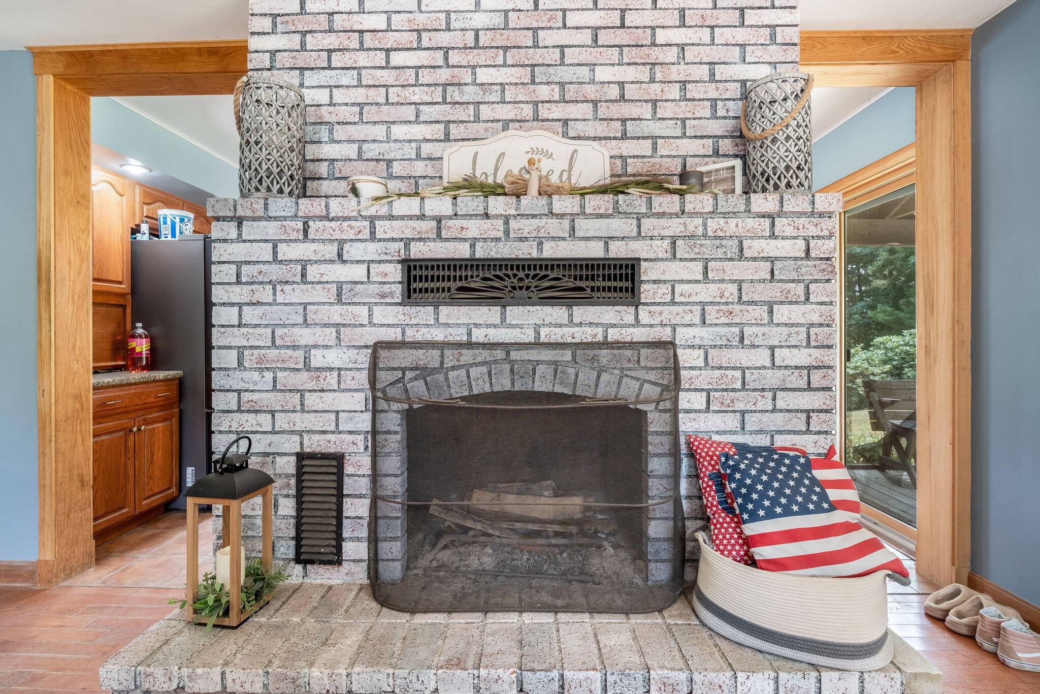 Turner, ME 04282,987 Upper ST