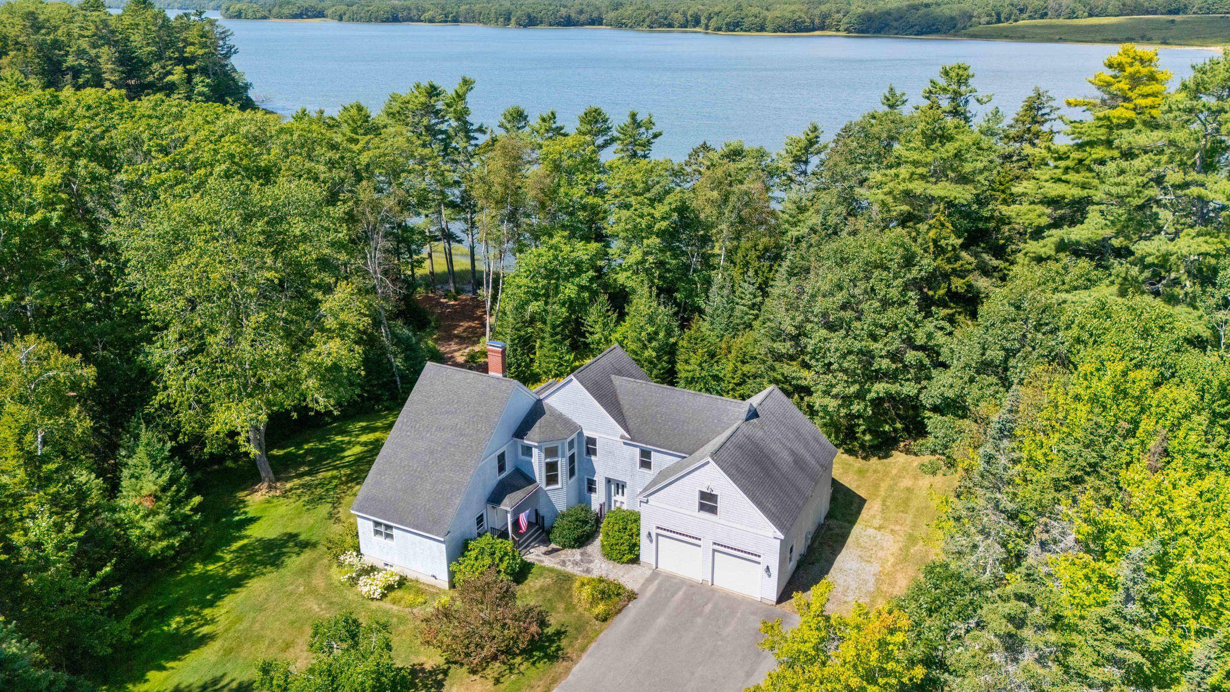 Brunswick, ME 04011,564 Mere Point RD