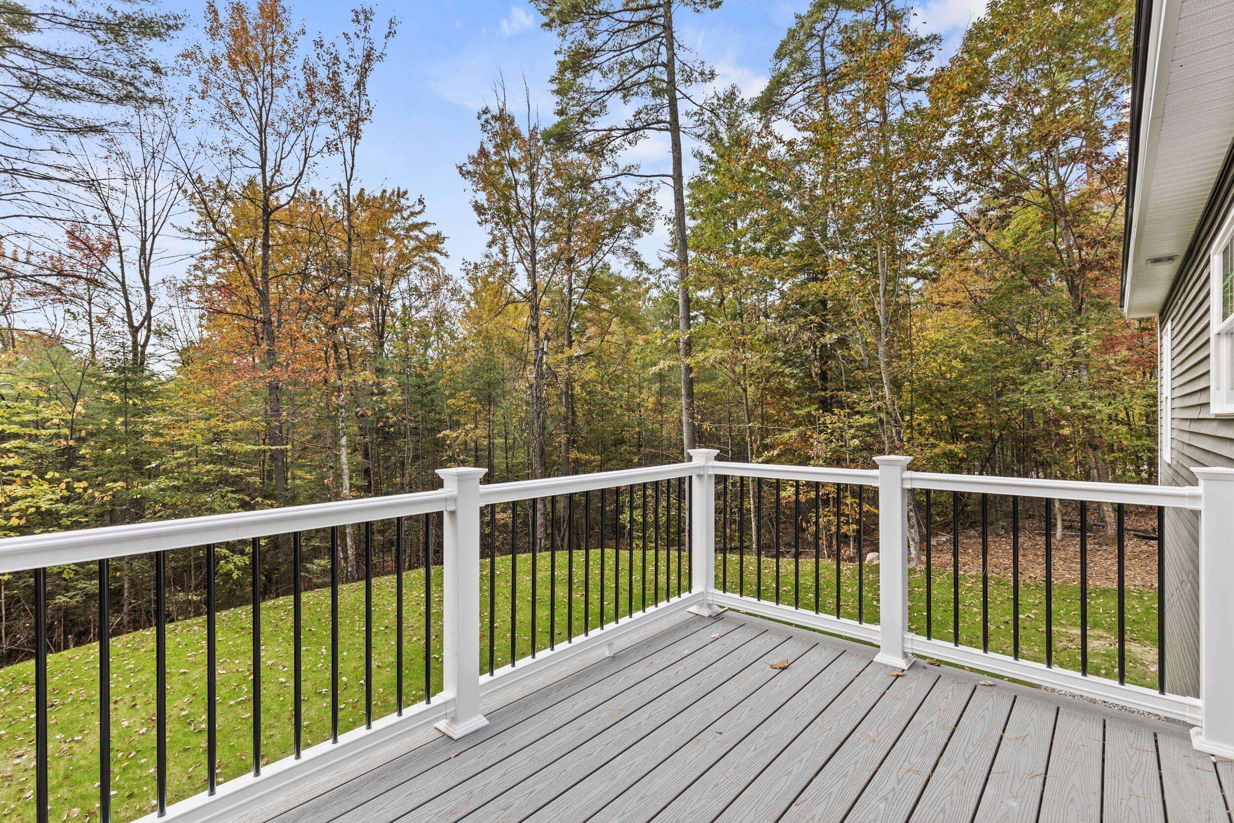 Harrison, ME 04040,35 Rockwood DR