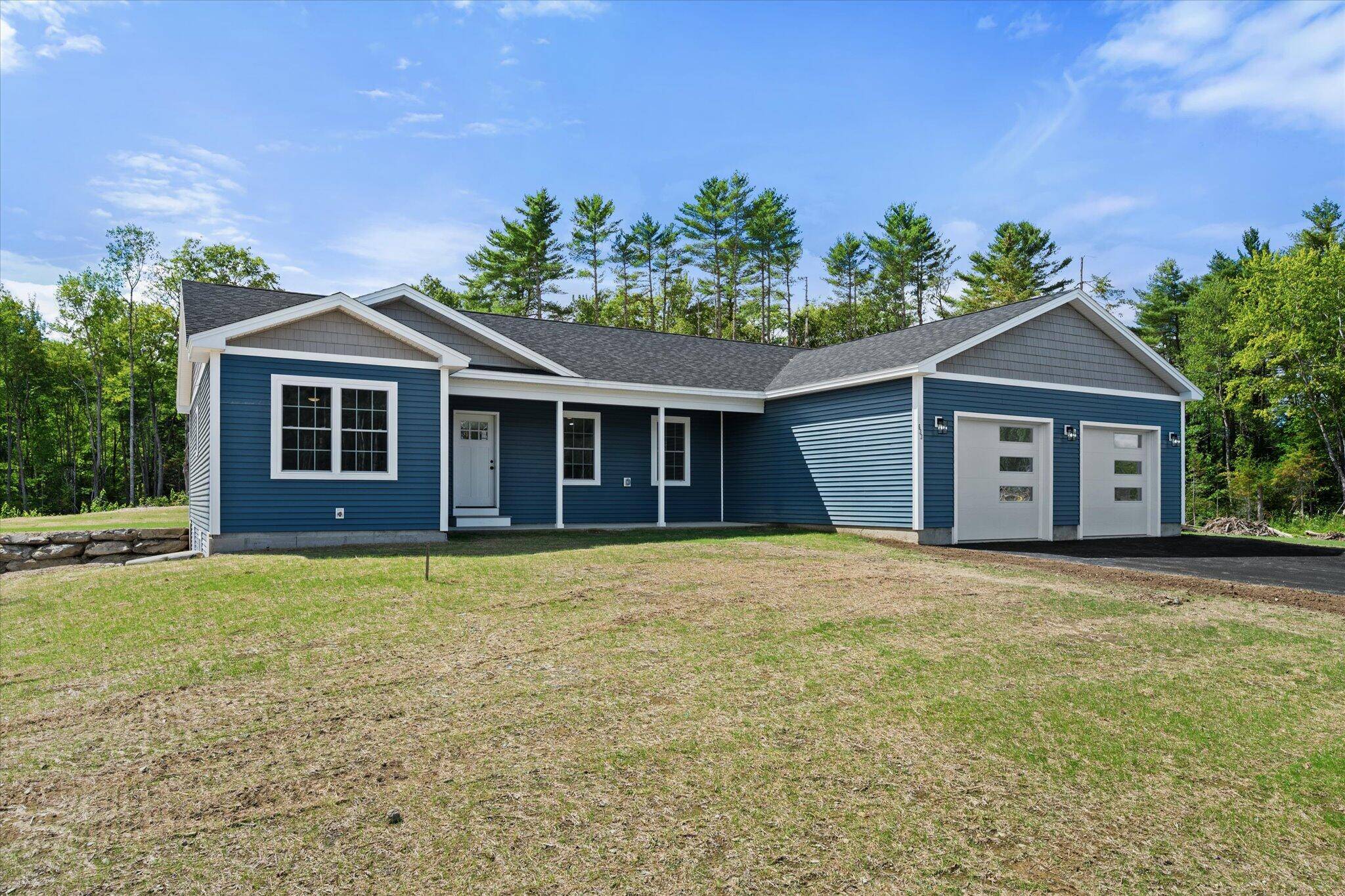 Hermon, ME 04401,633 Streamside AVE