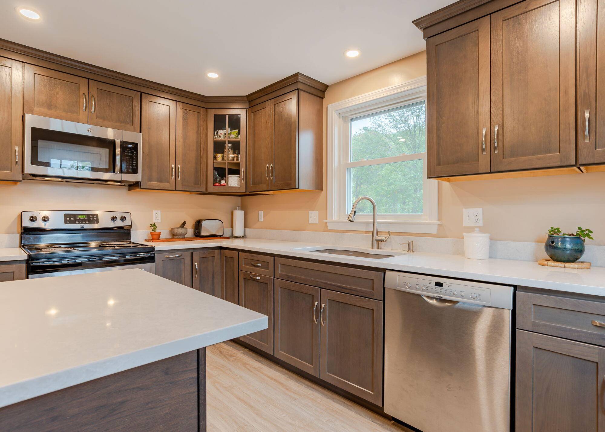 Portland, ME 04103,55 Huntington AVE