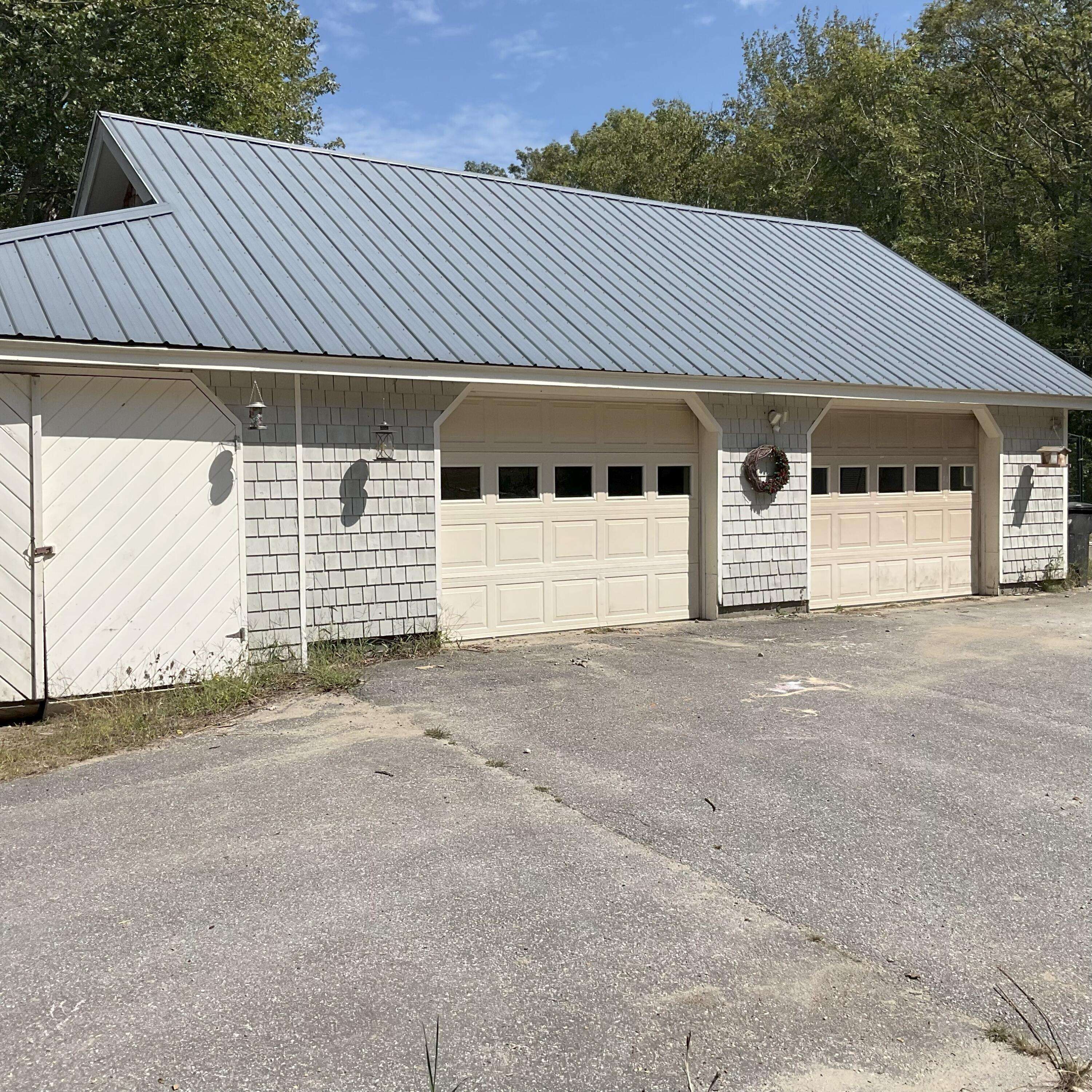 West Bath, ME 04530,434 Campbell Pond RD