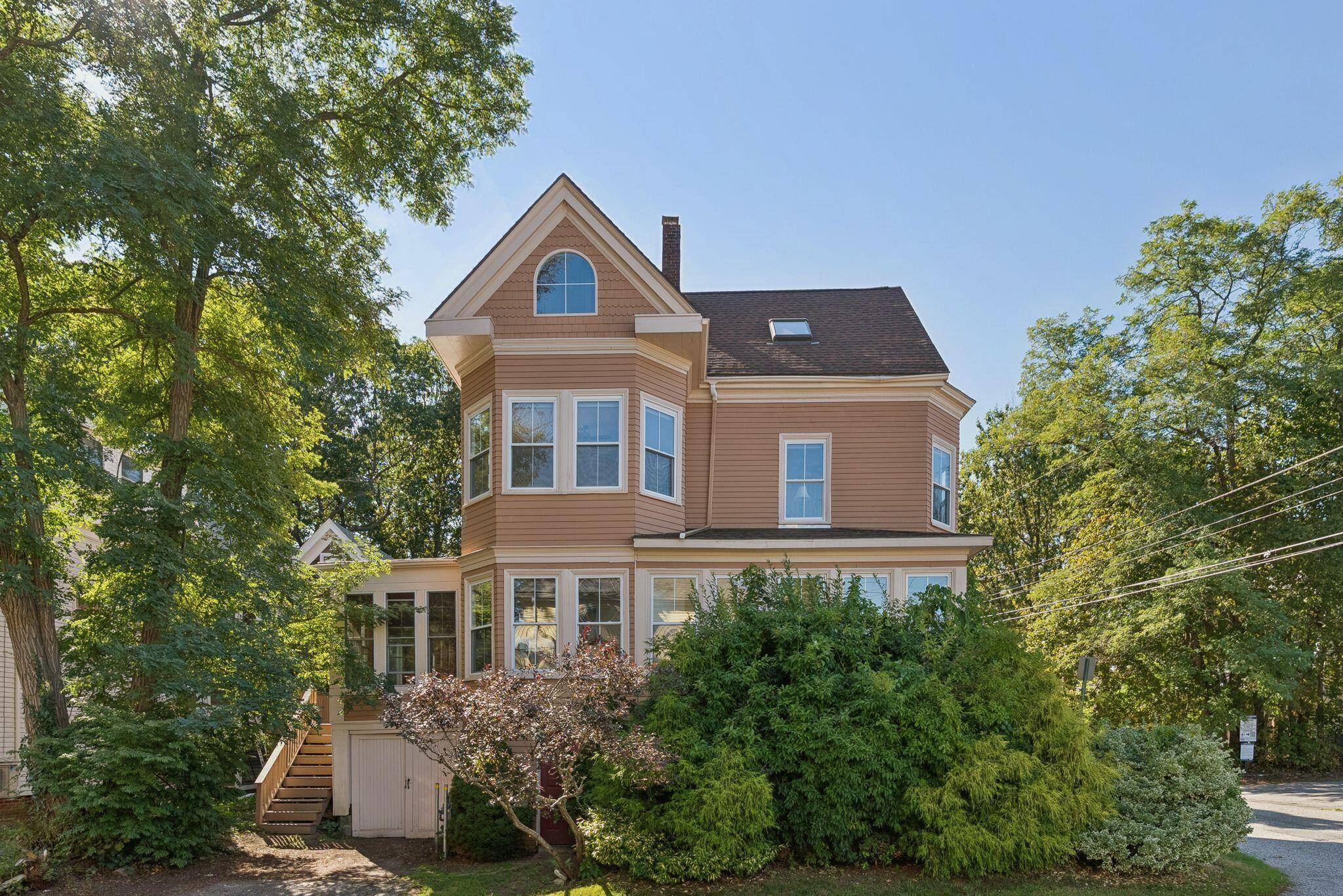 Portland, ME 04103,48 Ashmont ST