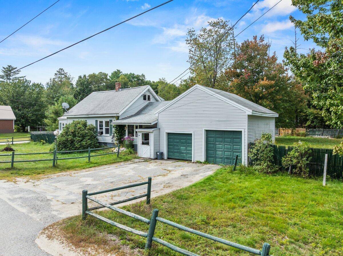 Mechanic Falls, ME 04256,56 Clifford ST