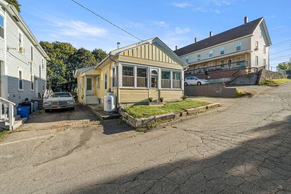 Sanford, ME 04073,3 Tanguay ST