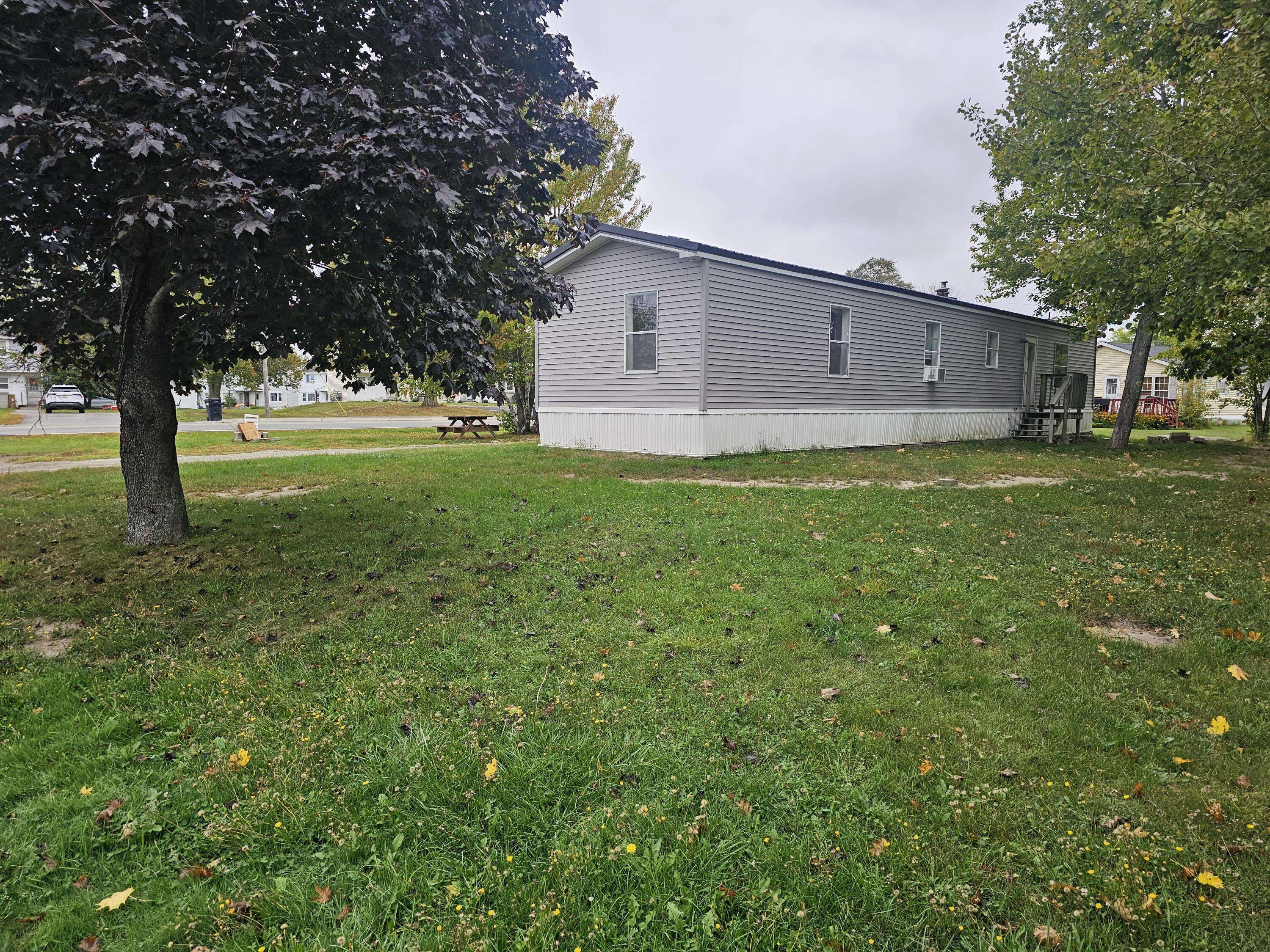 Bangor, ME 04401,10 Pushaw RD