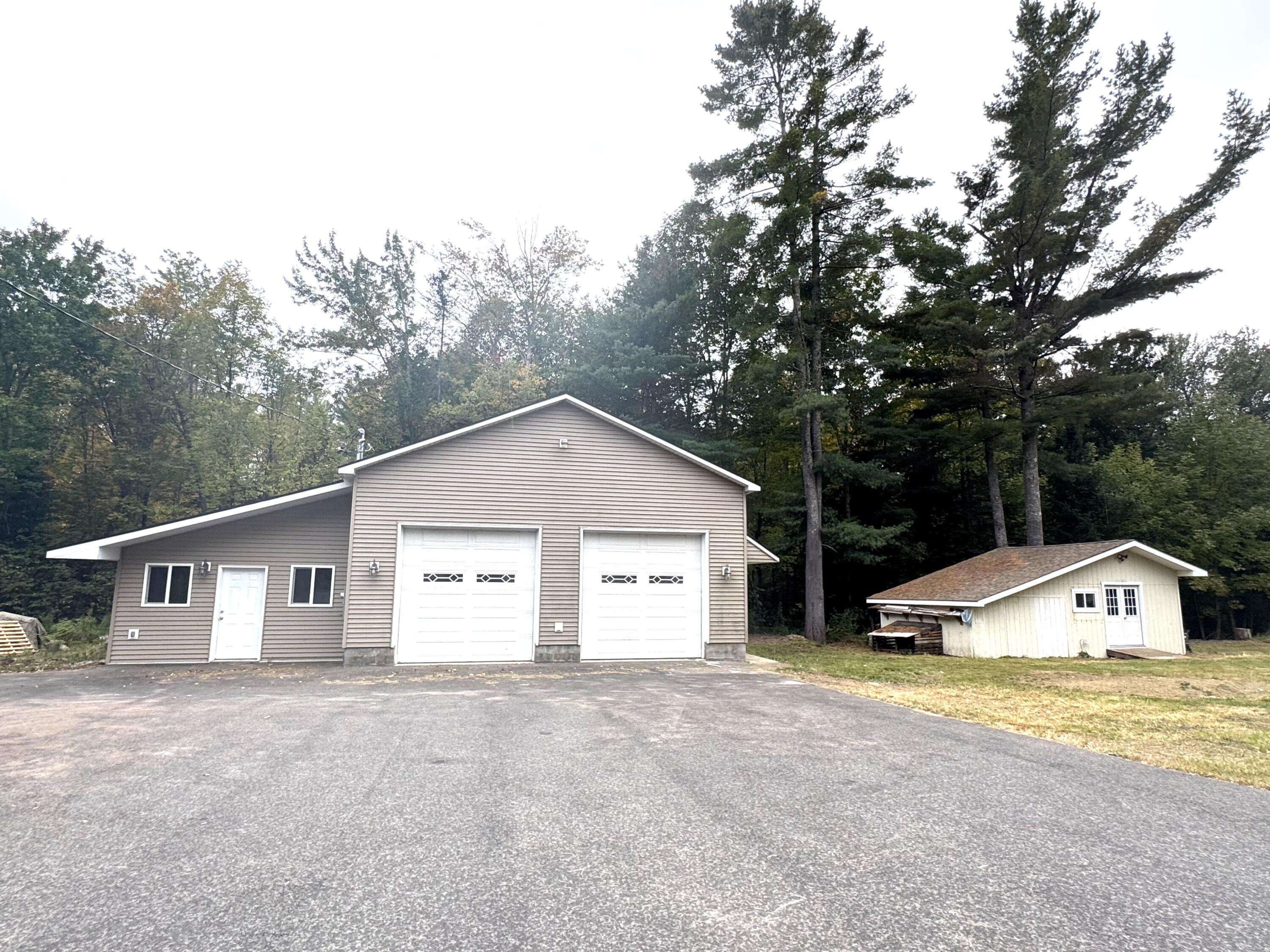 Dixfield, ME 04224,142 Porter RD