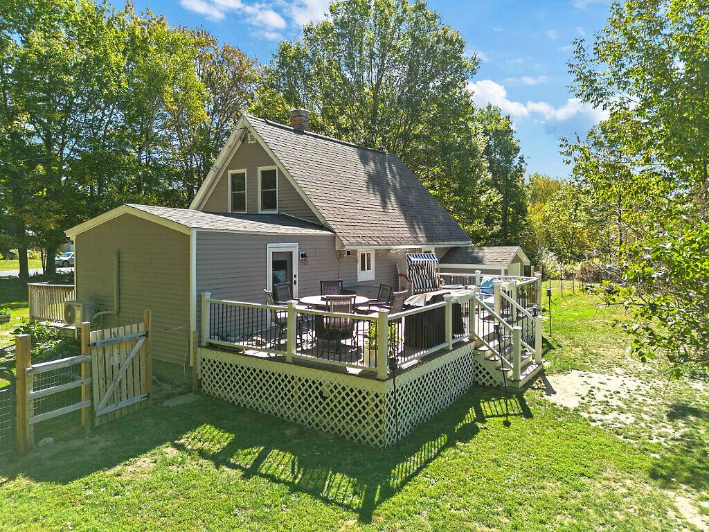 Winthrop, ME 04364,333 Stanley RD