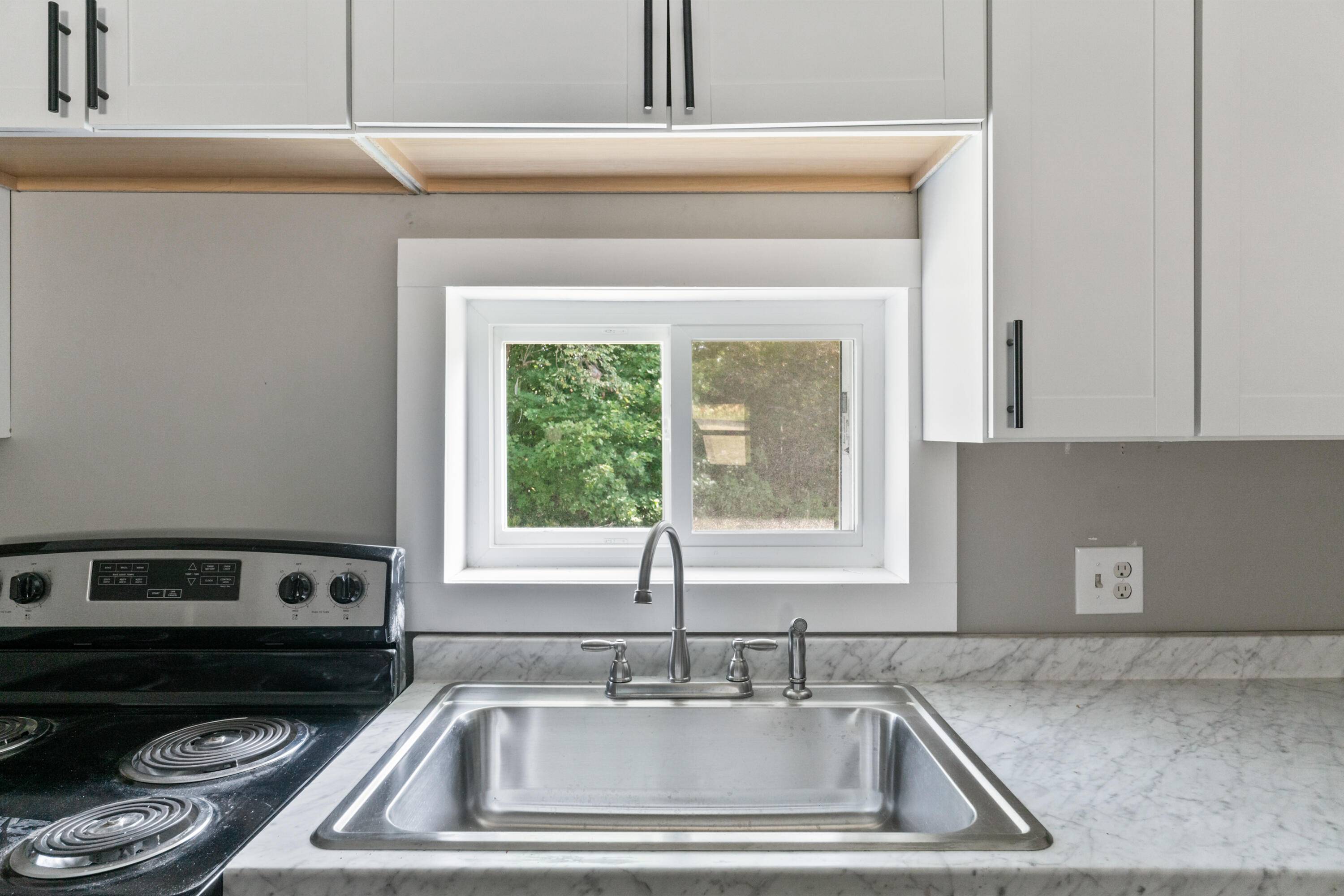 Waterford, ME 04088,573 Valley RD