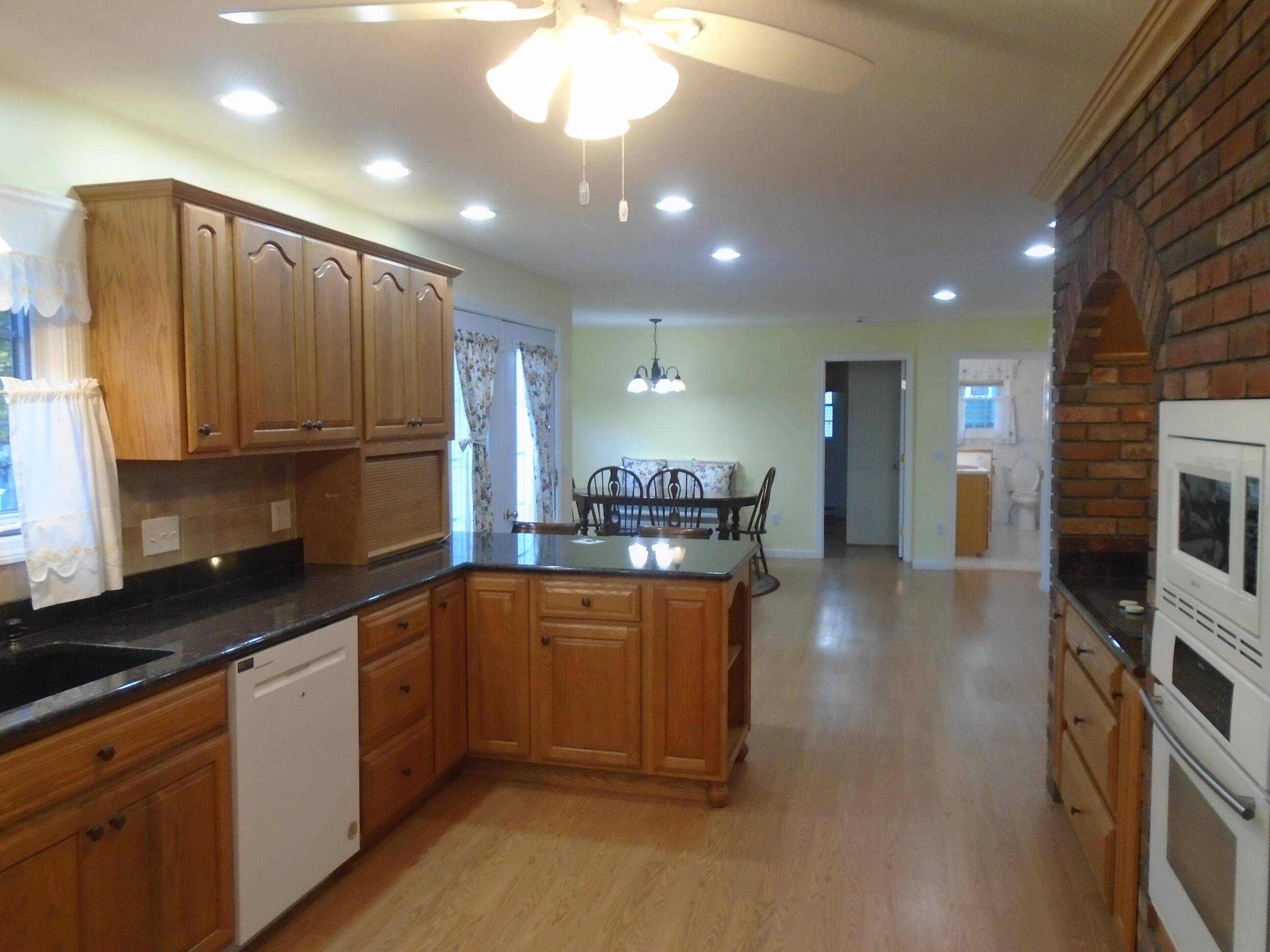 Skowhegan, ME 04976,9 Dennis ST