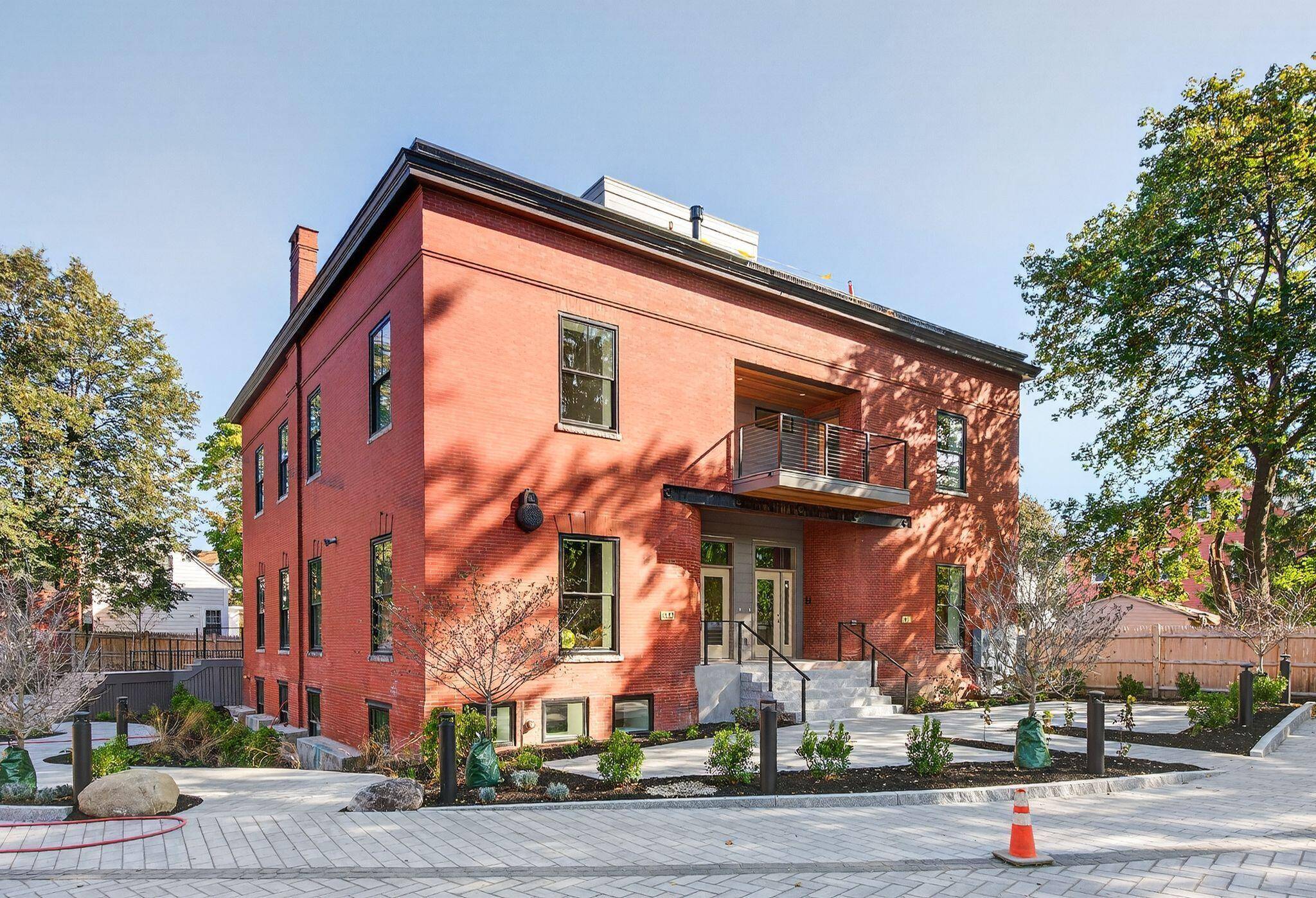 Portland, ME 04102,53 Carleton ST #A