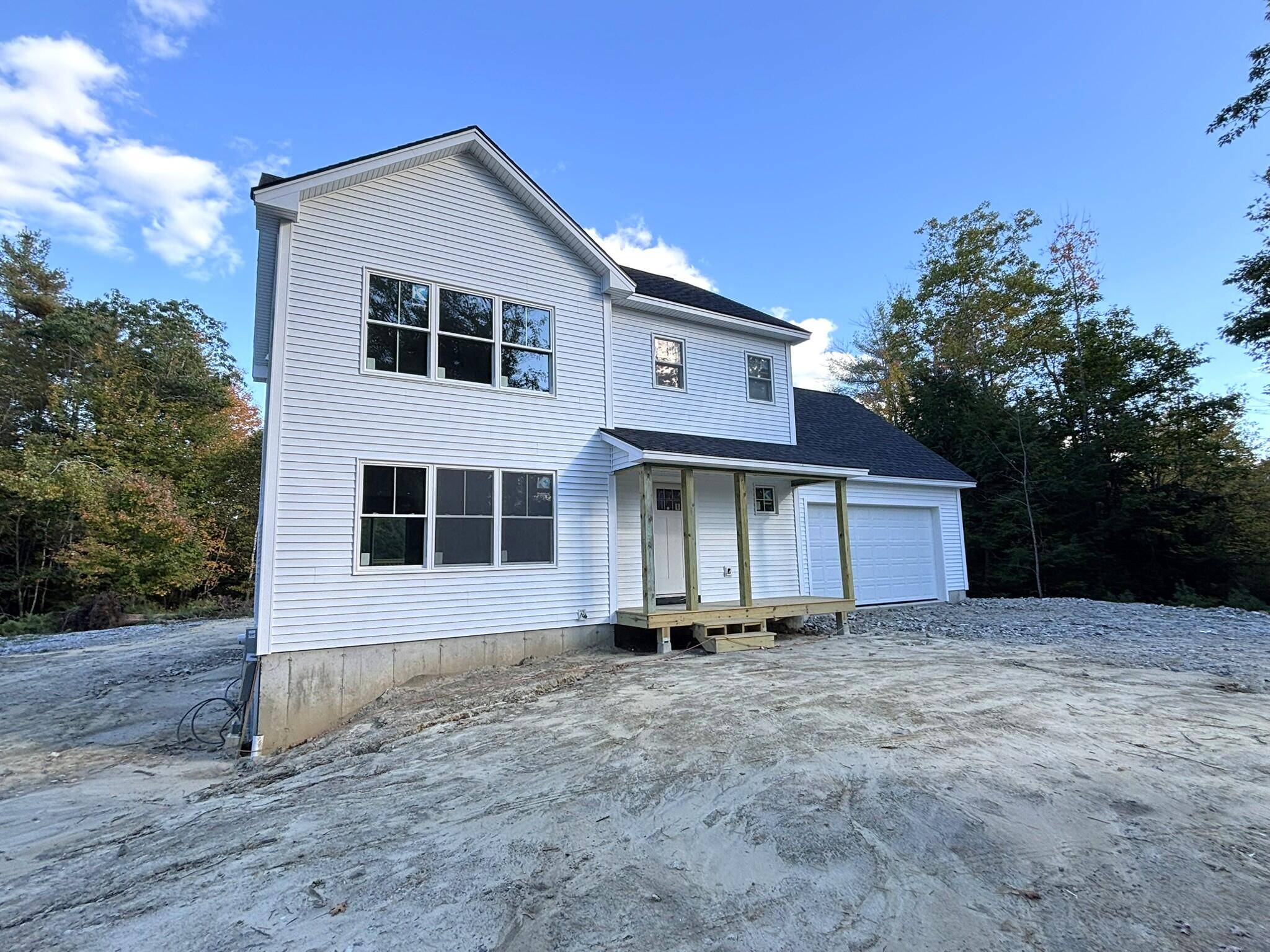 Lisbon, ME 04250,8 Hatch RD