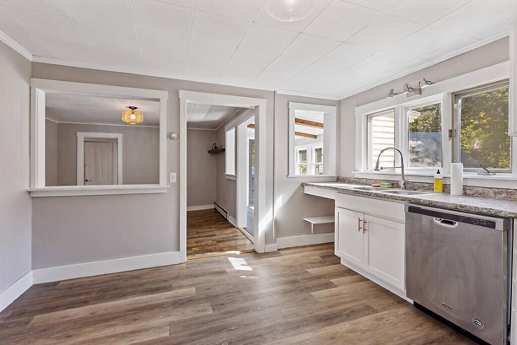 Augusta, ME 04330,2058 N Belfast AVE