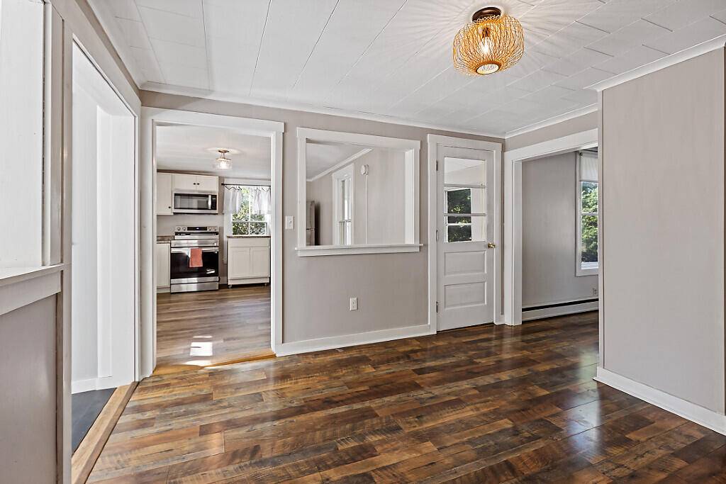 Augusta, ME 04330,2058 N Belfast AVE