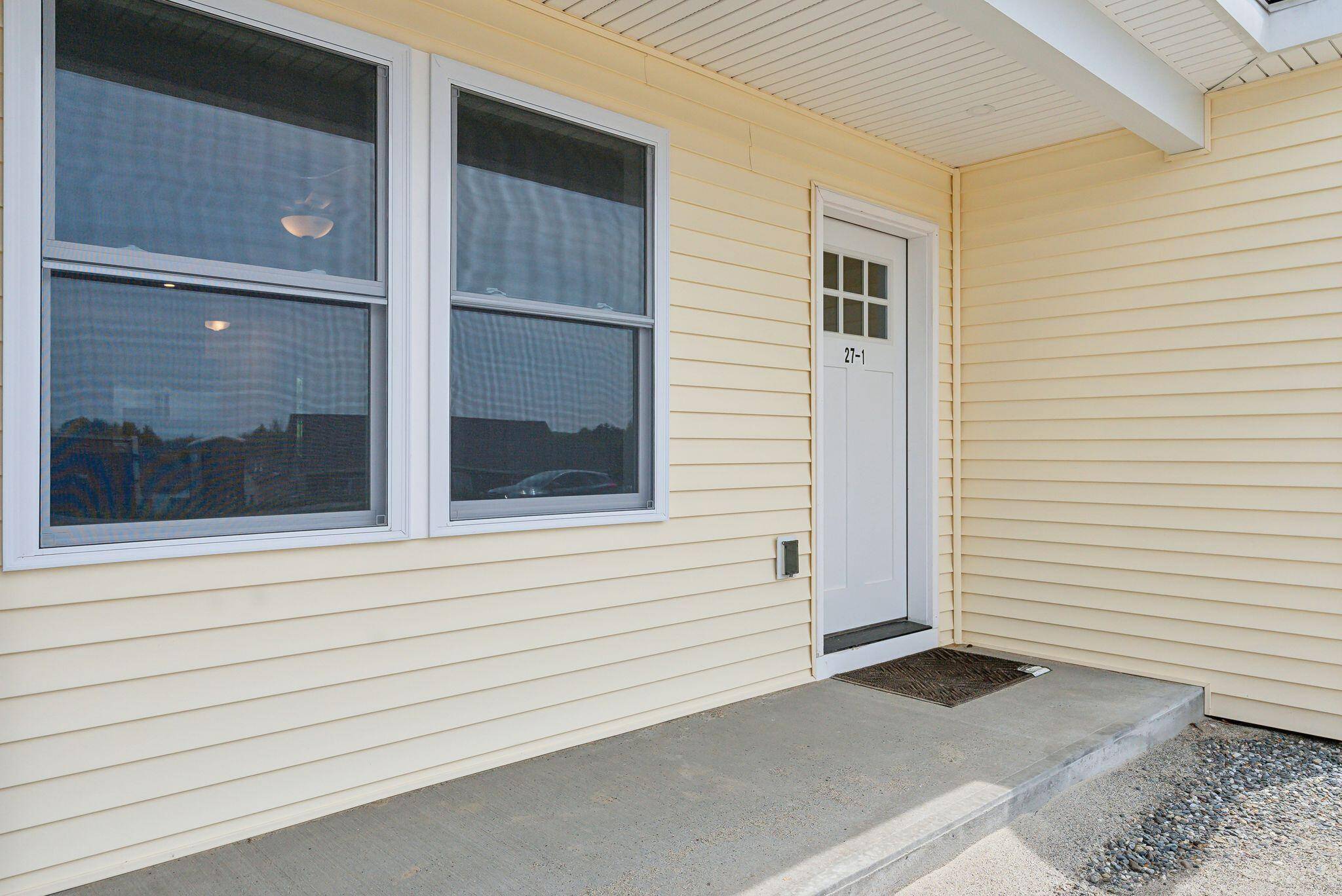 Augusta, ME 04330,27 Village CIR #1