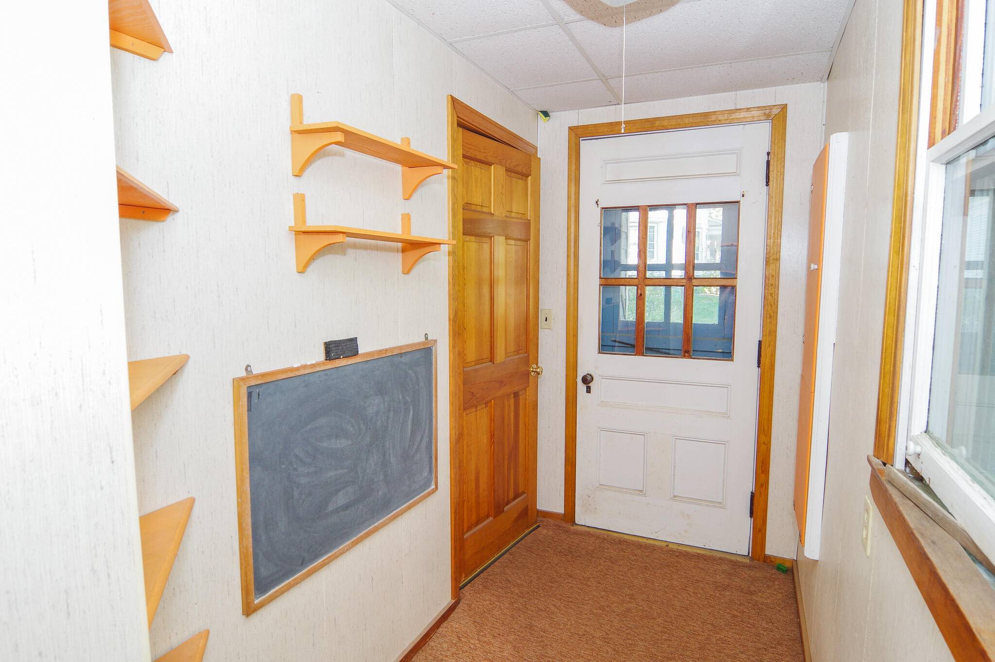 Dexter, ME 04930,14 School ST