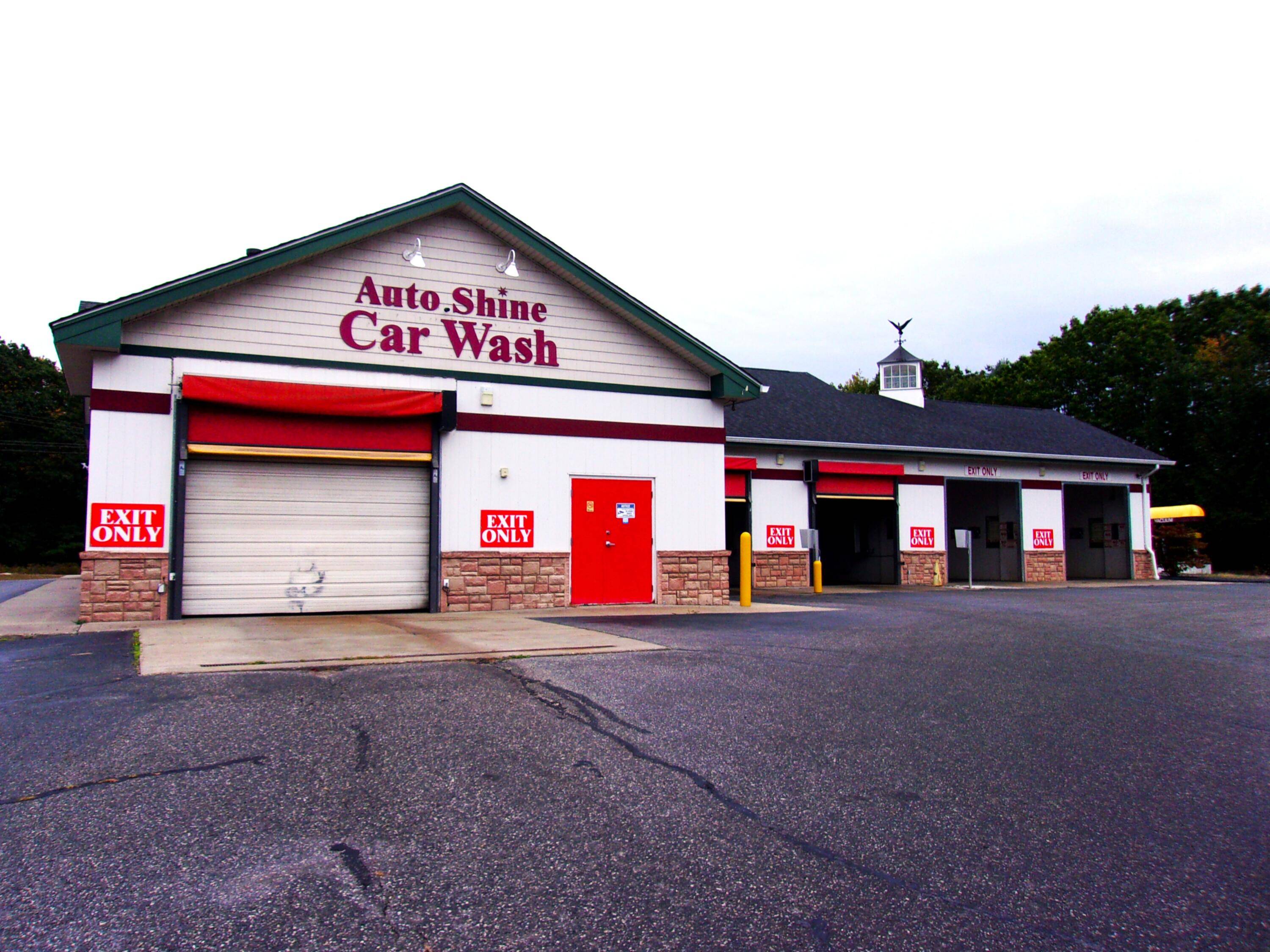 Topsham, ME 04086,14 Hamilton CT