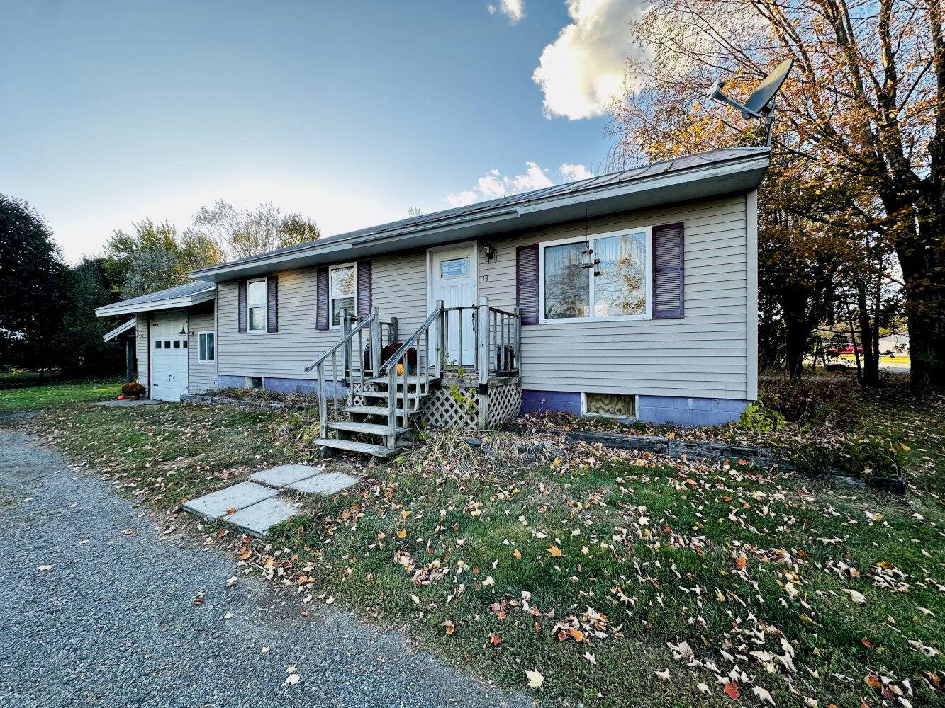 Bingham, ME 04920,13 Taylor AVE