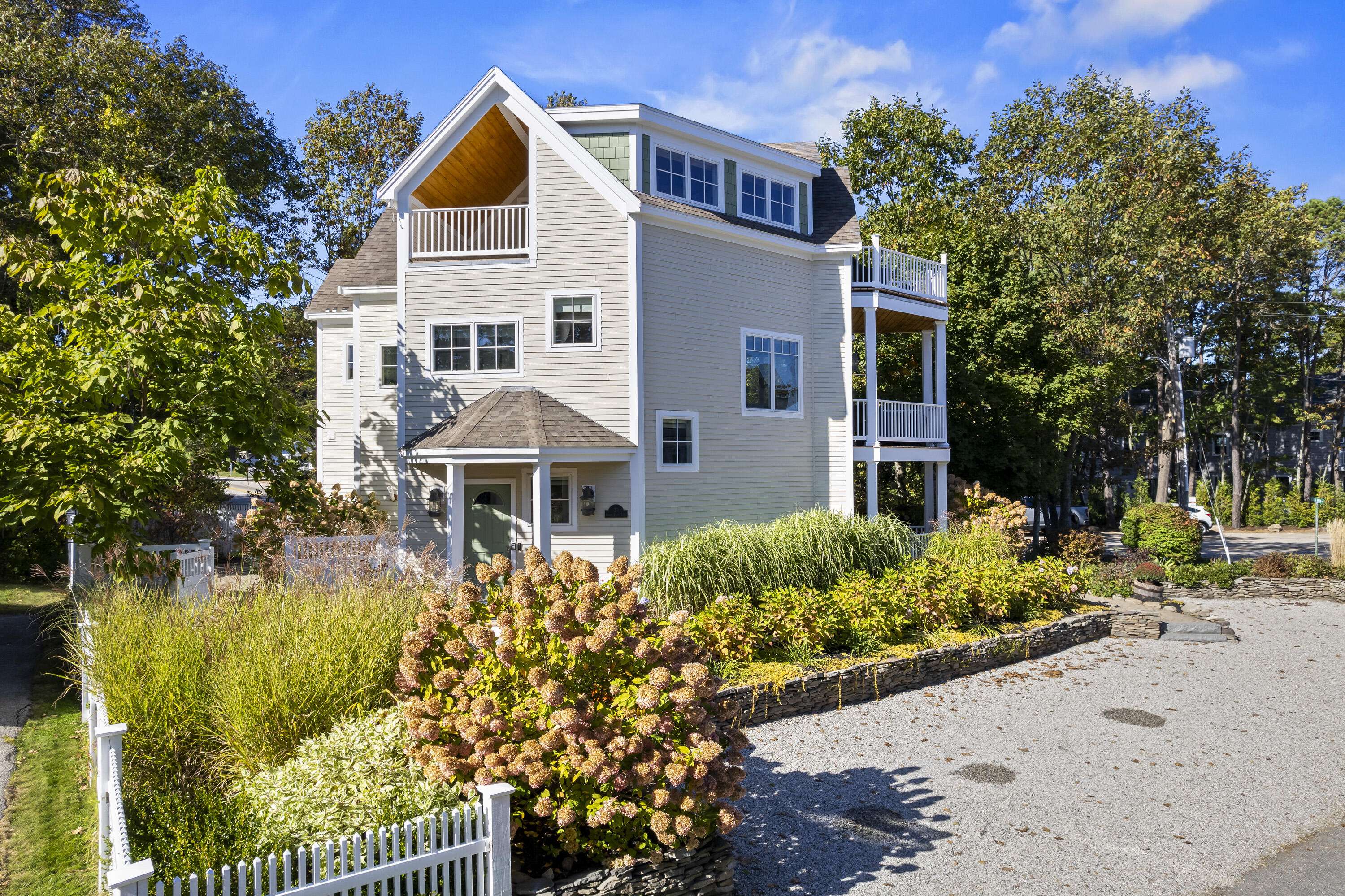 Ogunquit, ME 03907,21 Beach Plum LN