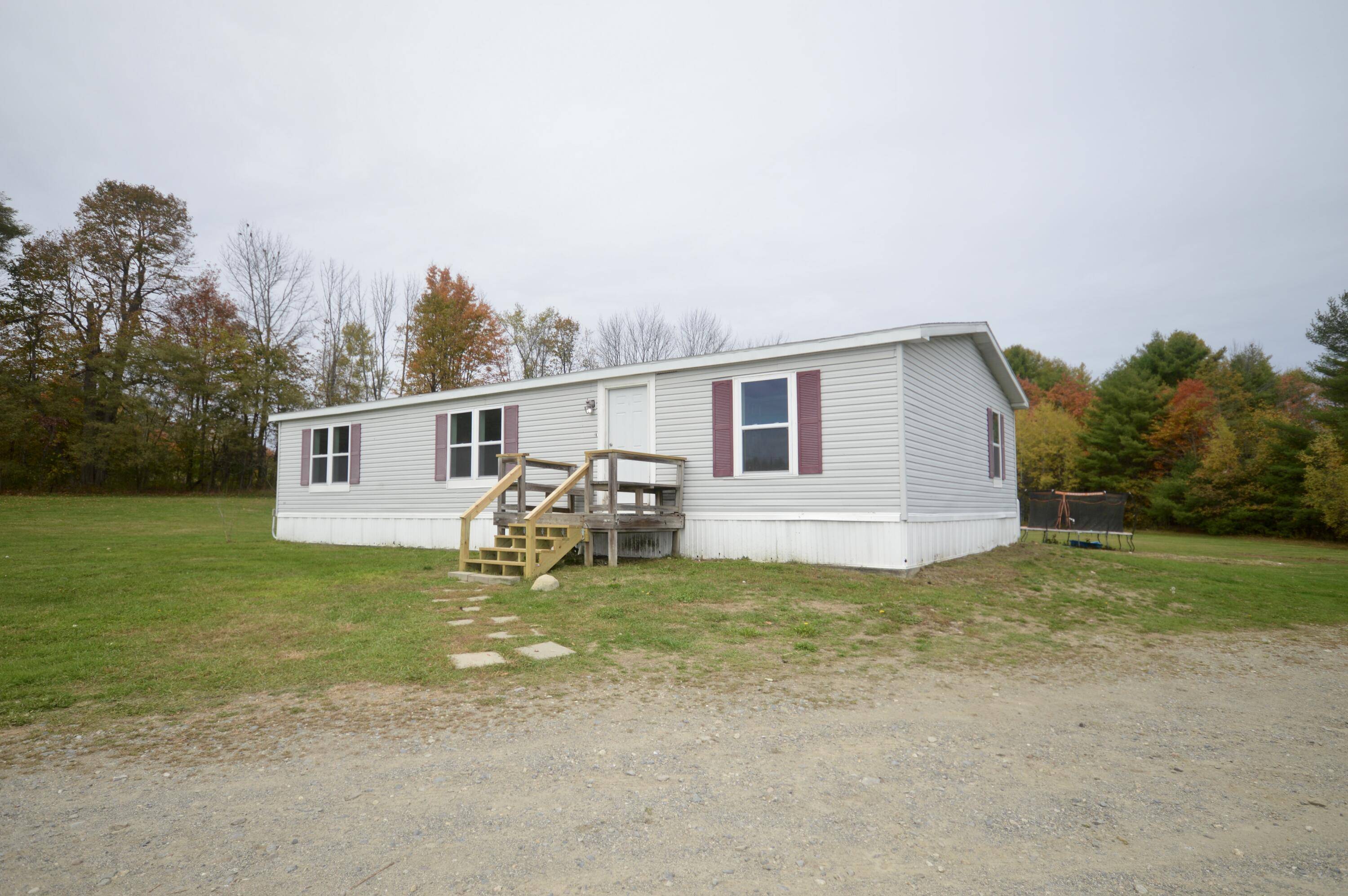 Pittsfield, ME 04967,63 Beans Corner RD