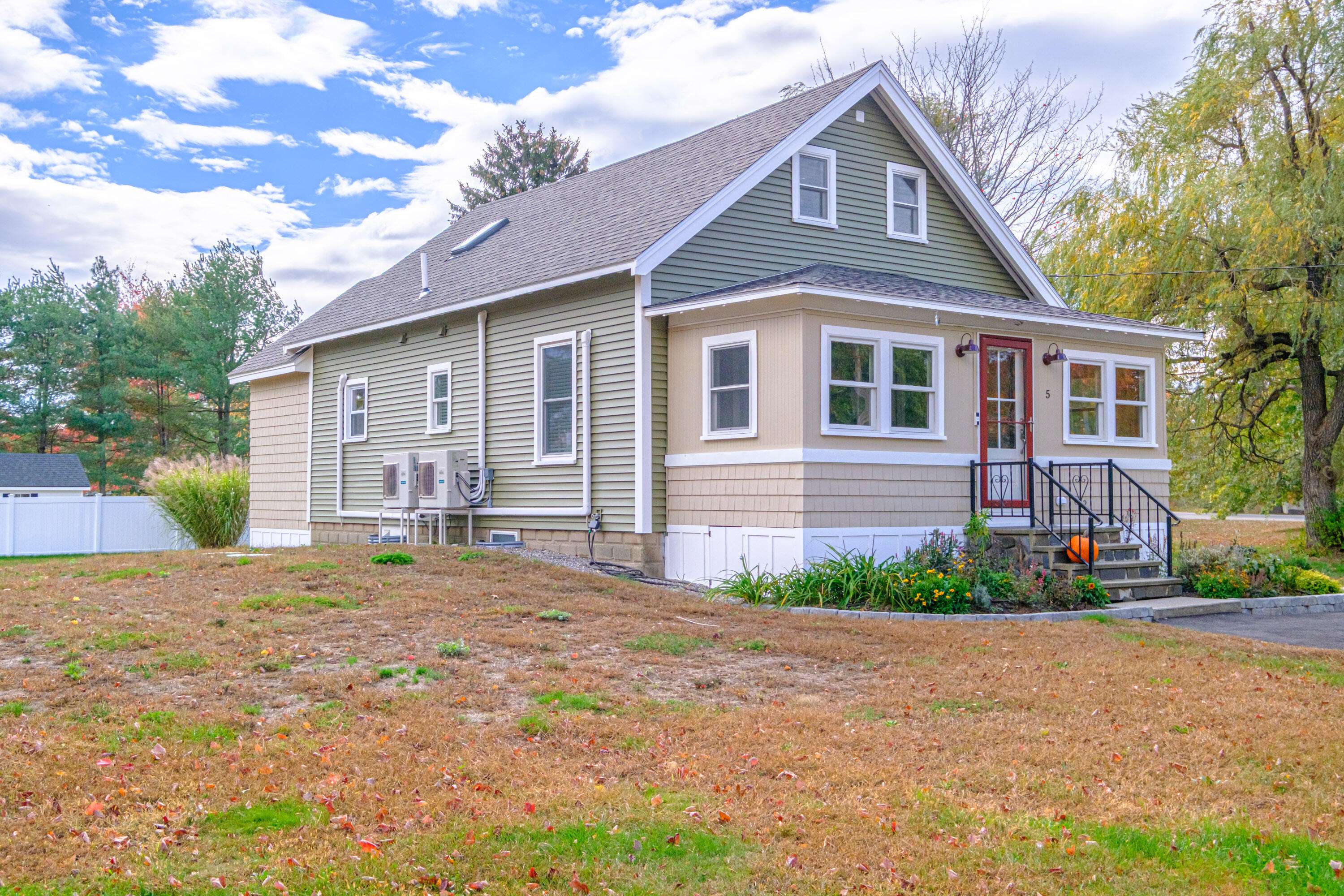 Scarborough, ME 04074,5 Highland AVE