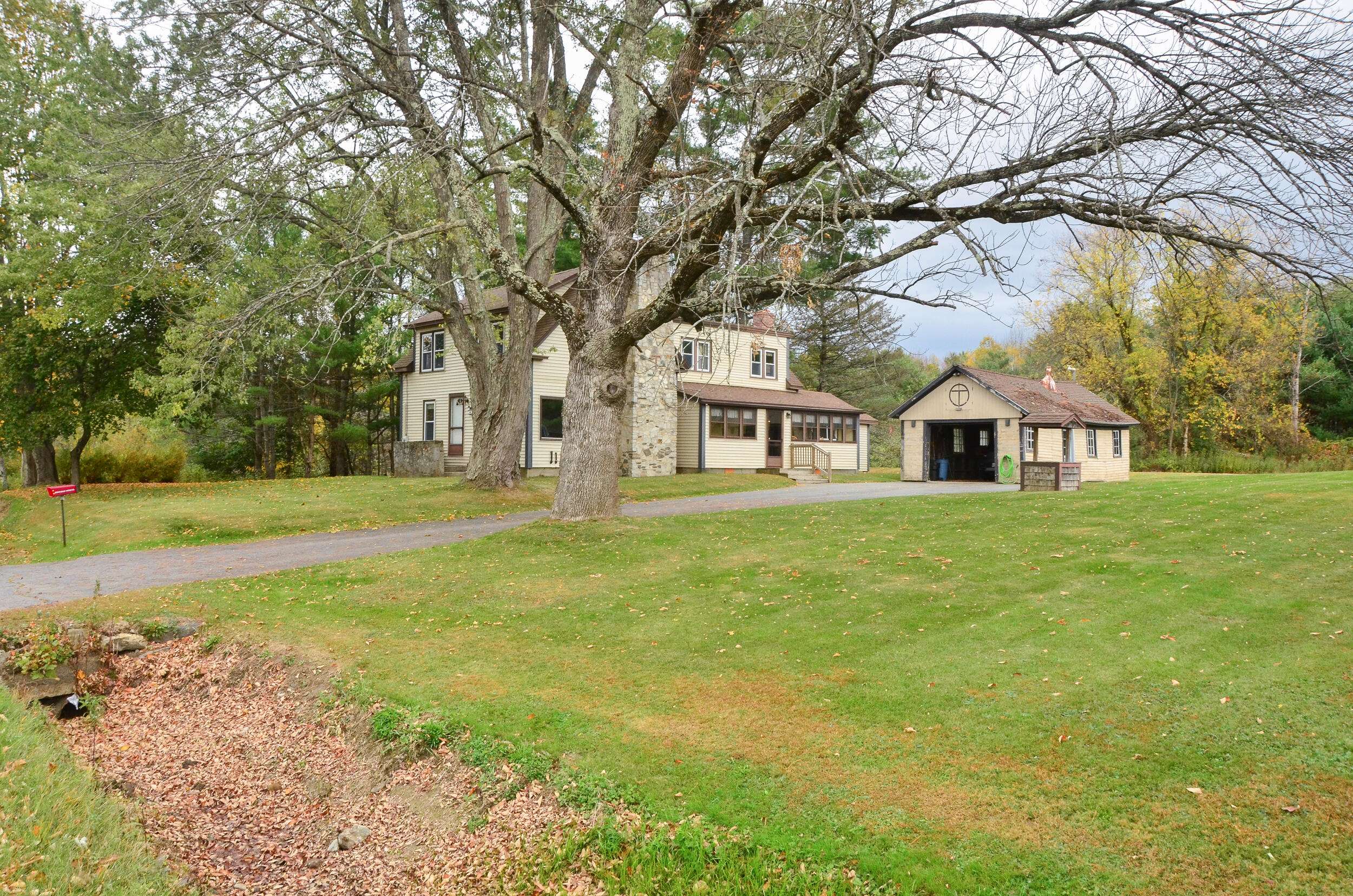 Augusta, ME 04330,87 Middle RD