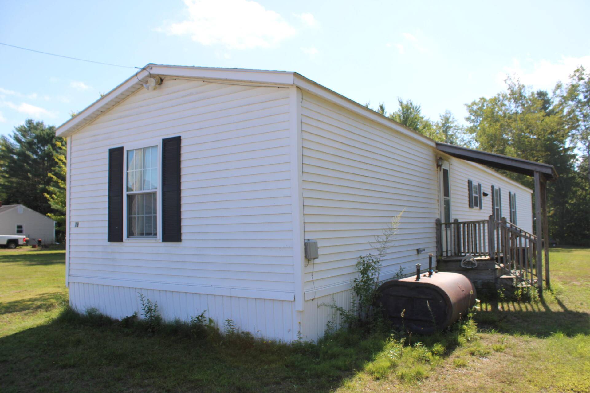 Skowhegan, ME 04976,18 Sesame ST