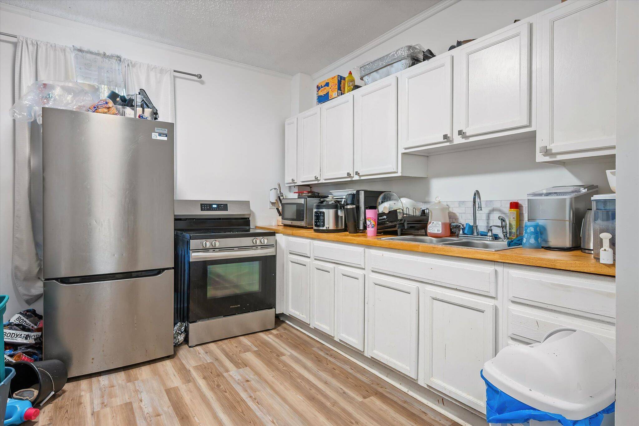 Bangor, ME 04401,34 Winter ST