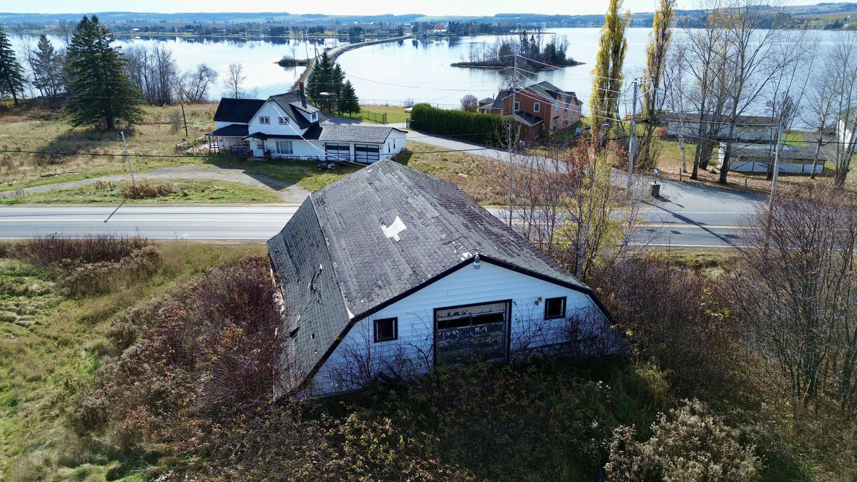 Madawaska, ME 04773,746 Beaulieu RD