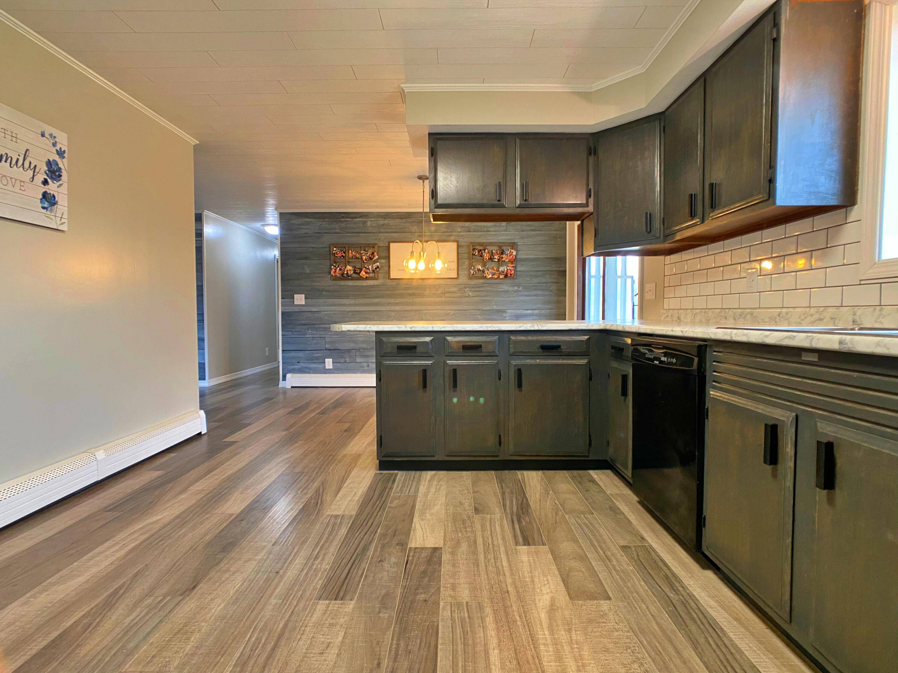 Mapleton, ME 04757,31 Pease RD