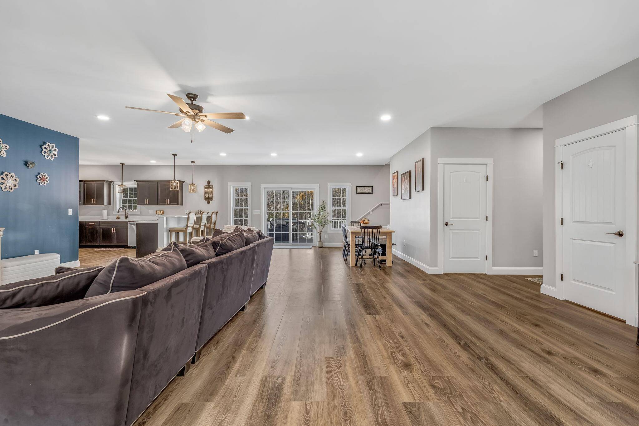 Hampden, ME 04444,81 Fowler RD